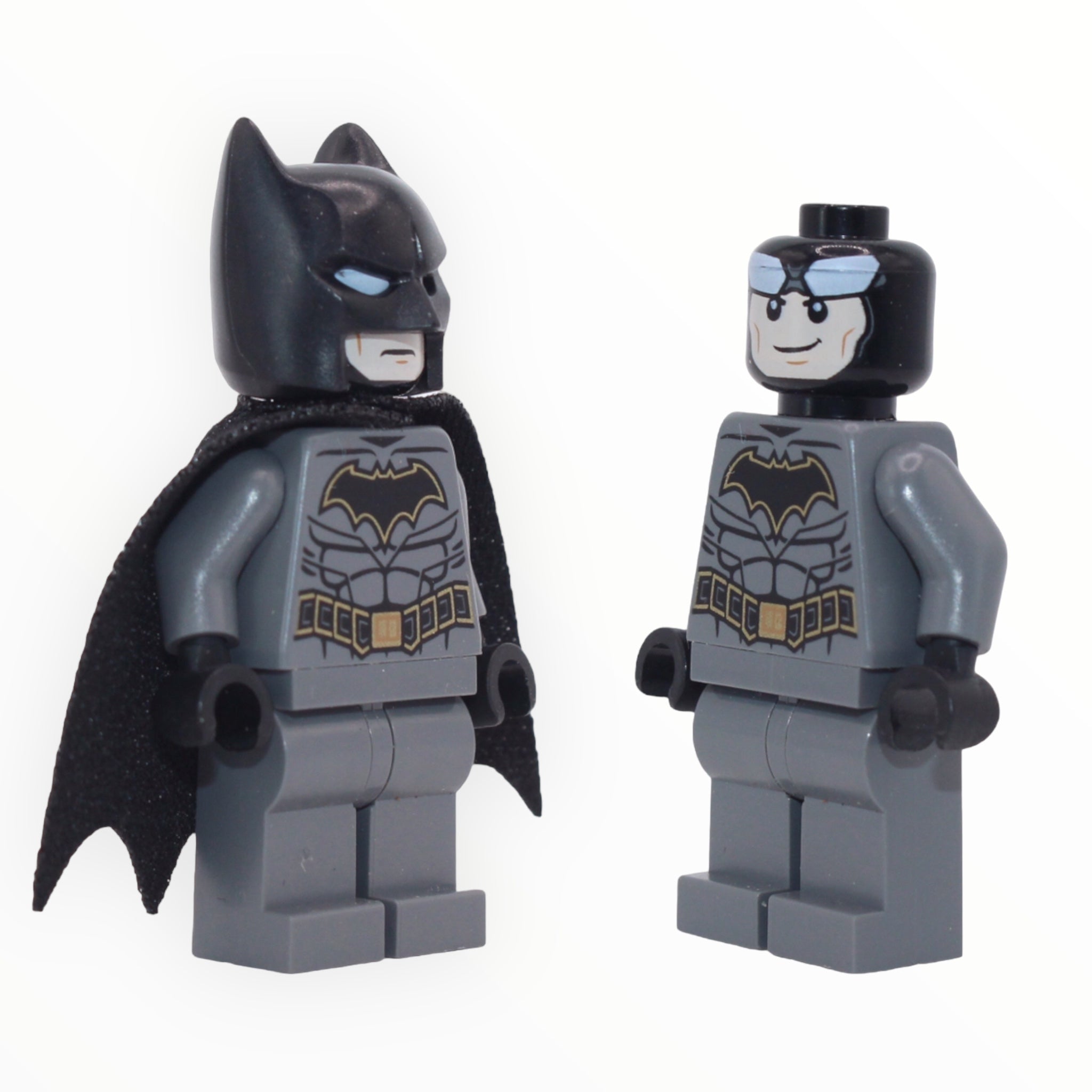 Batman (dark bluish gray Rebirth suit, Anniversary)