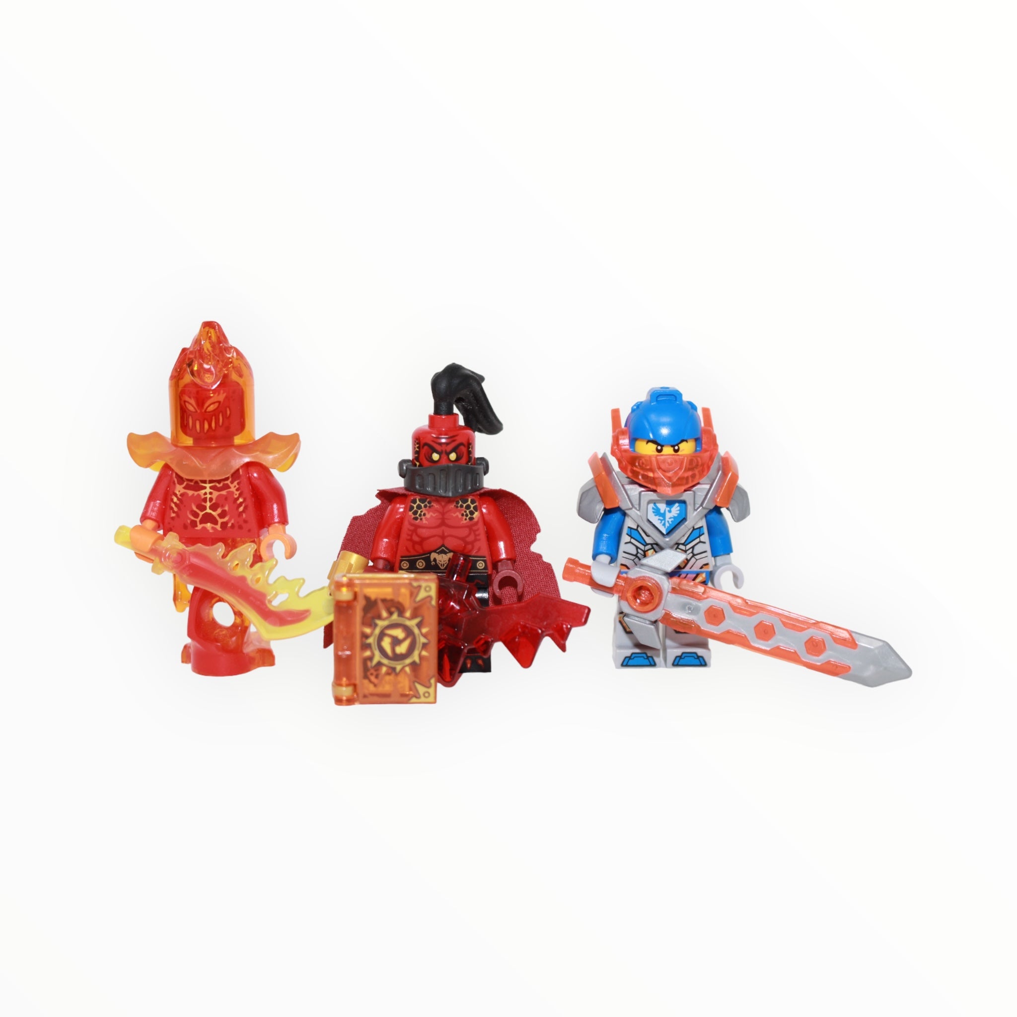 Used Set 70321 Nexo Knights General Magmar’s Siege Machine of Doom