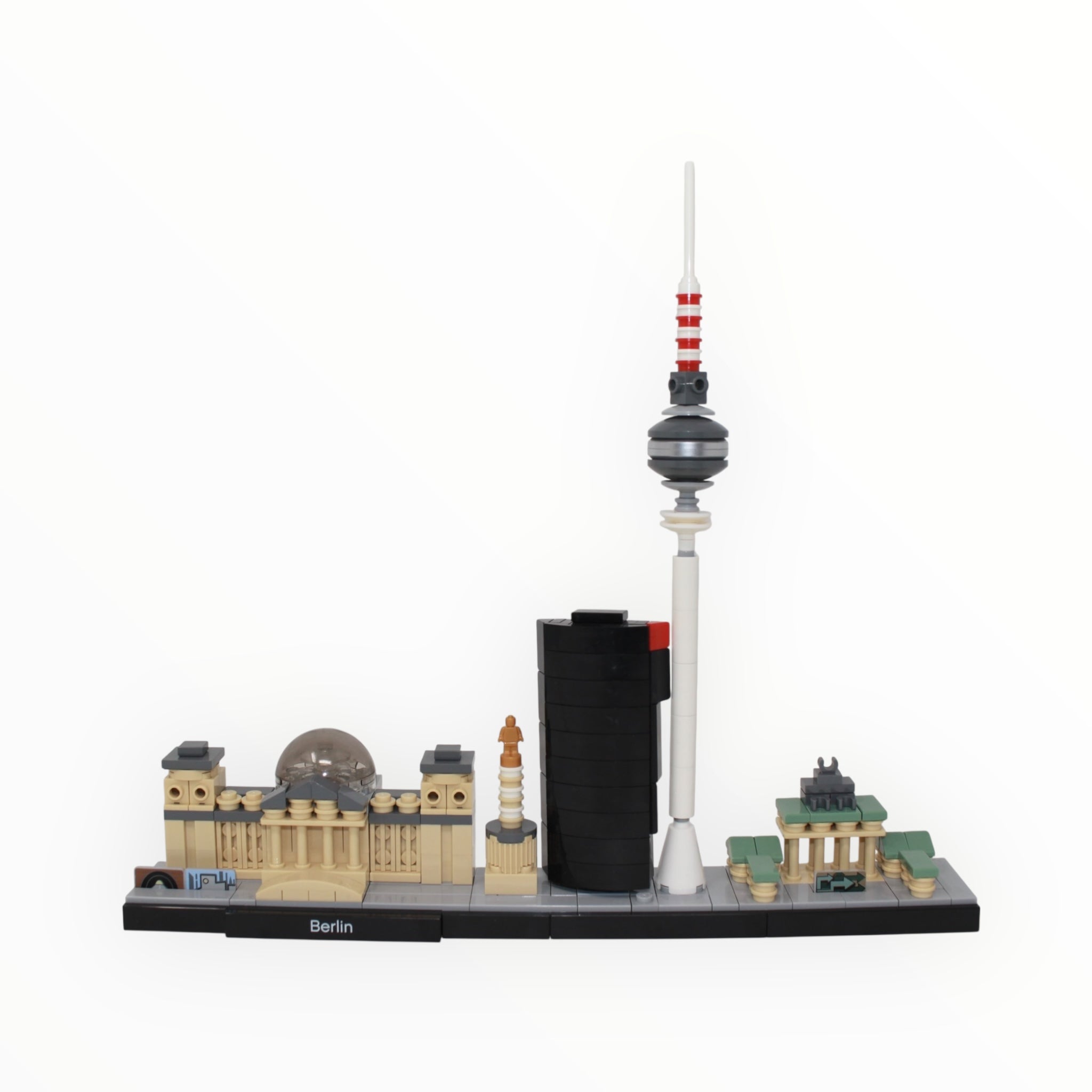 Used Set 21027 Architecture Berlin
