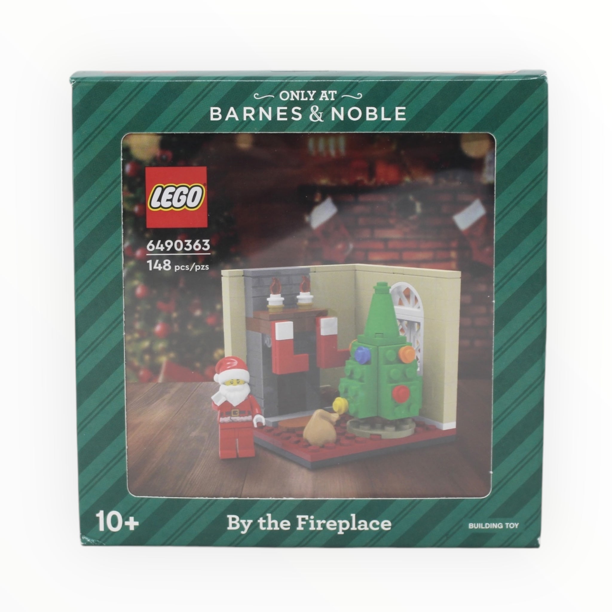 Retired Set 6490363 LEGO Barnes & Noble Exclusive - By the Fireplace