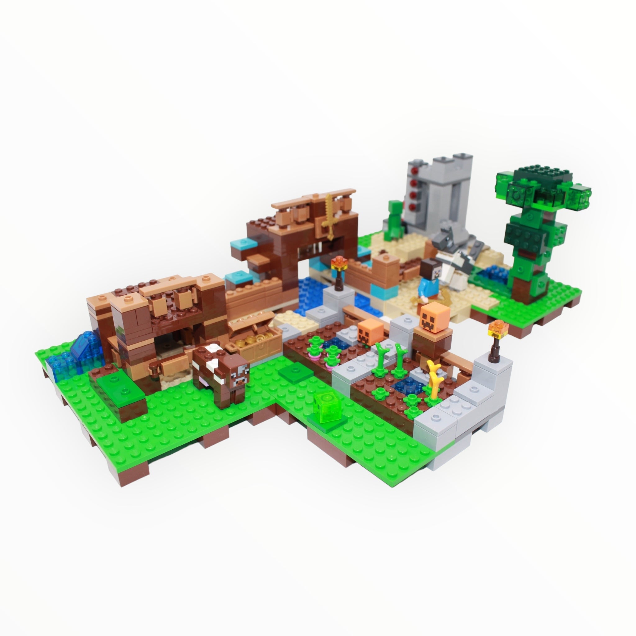 Used Set 21135 Minecraft The Crafting Box 2.0