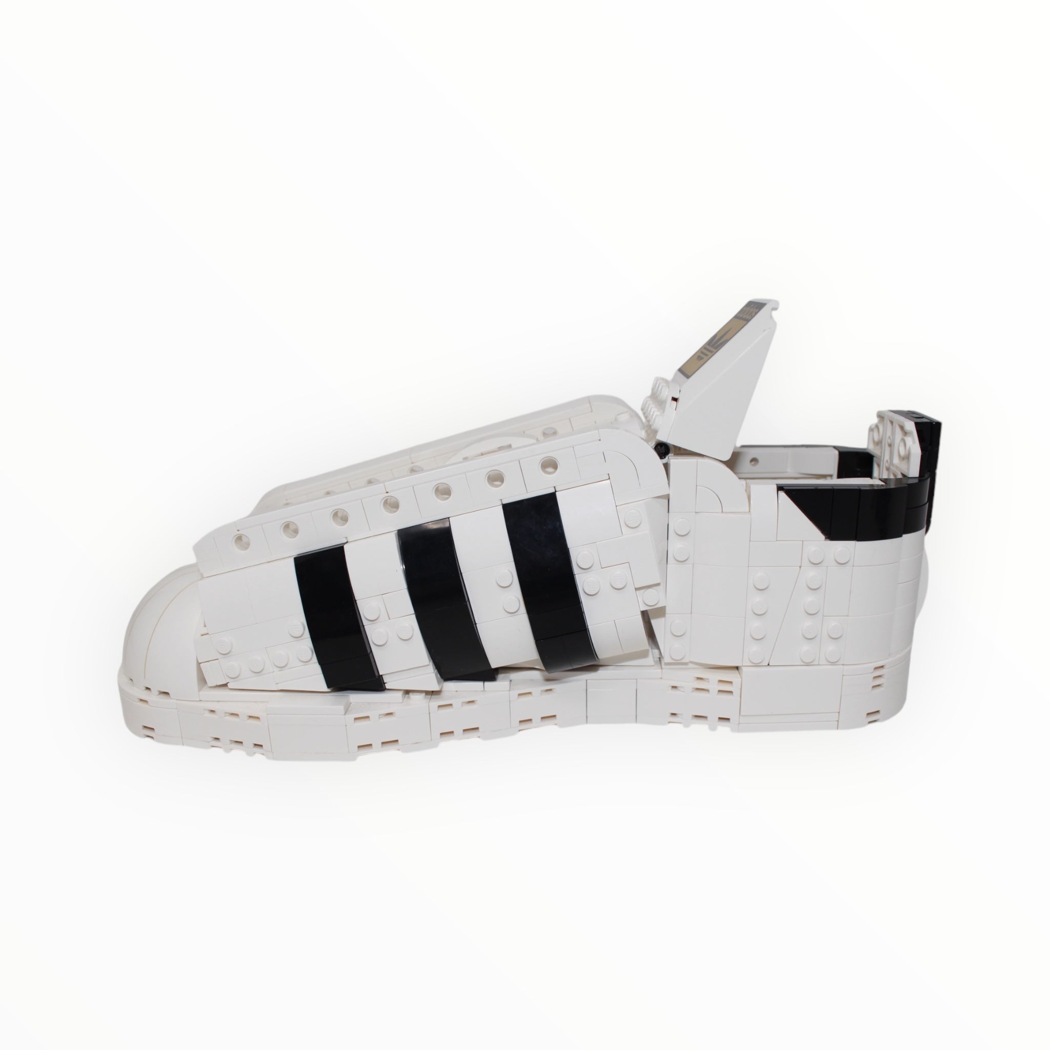 Used Set 10282 LEGO Adidas Originals Superstar