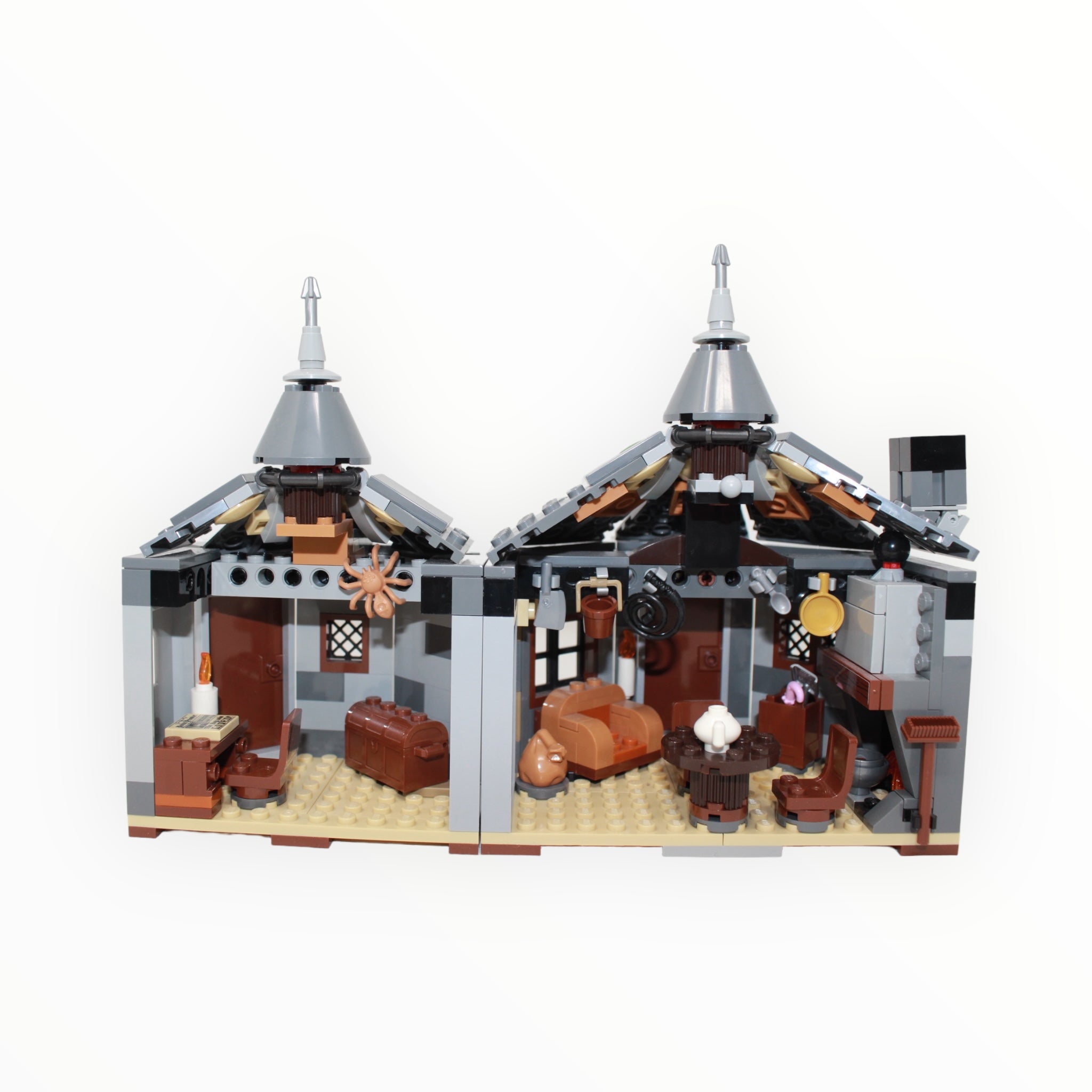 Used Set 75947 Harry Potter Hagrid’s Hut: Buckbeaks Rescue