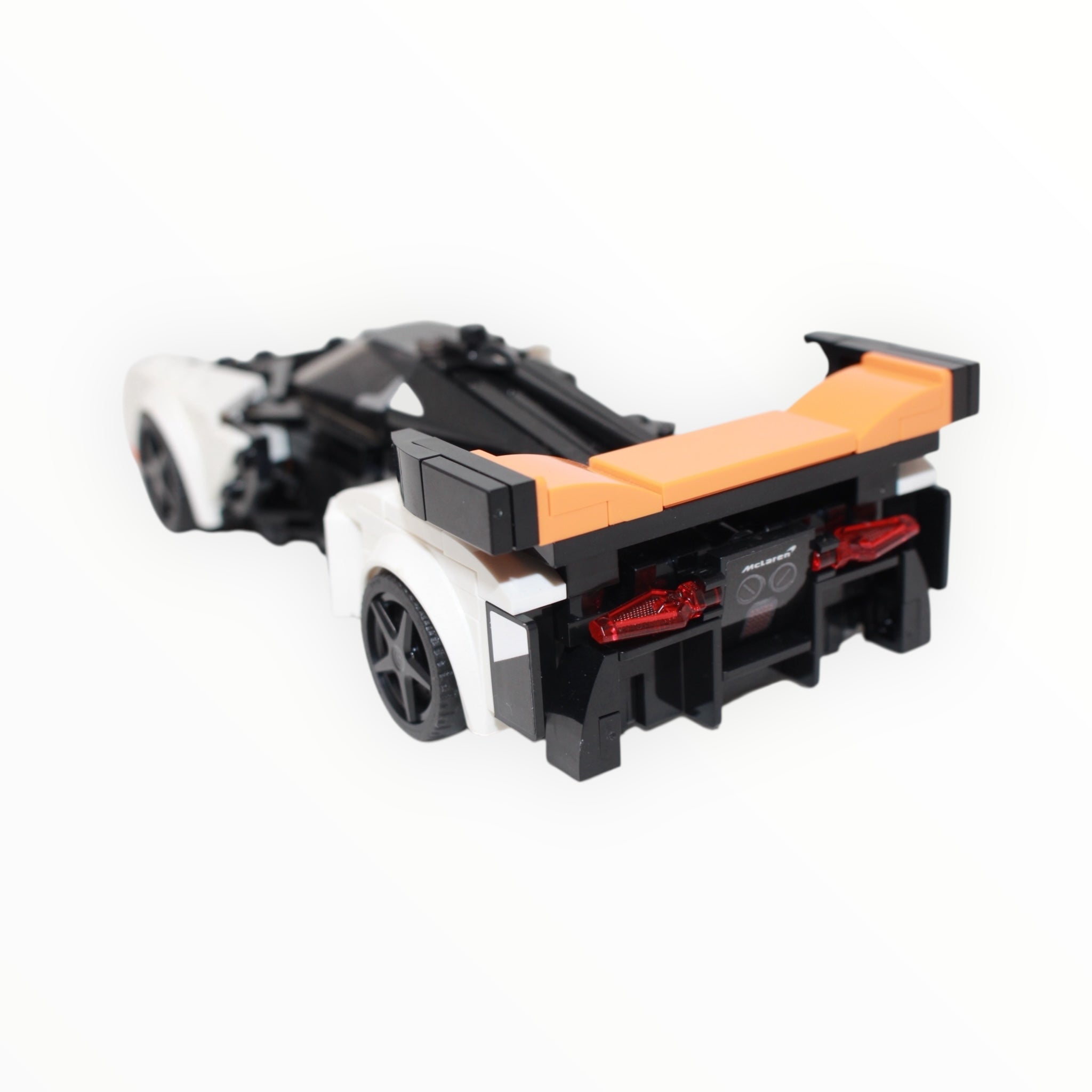Used Set 76918 Speed Champions McLaren Solus GT & McLaren F1 LM