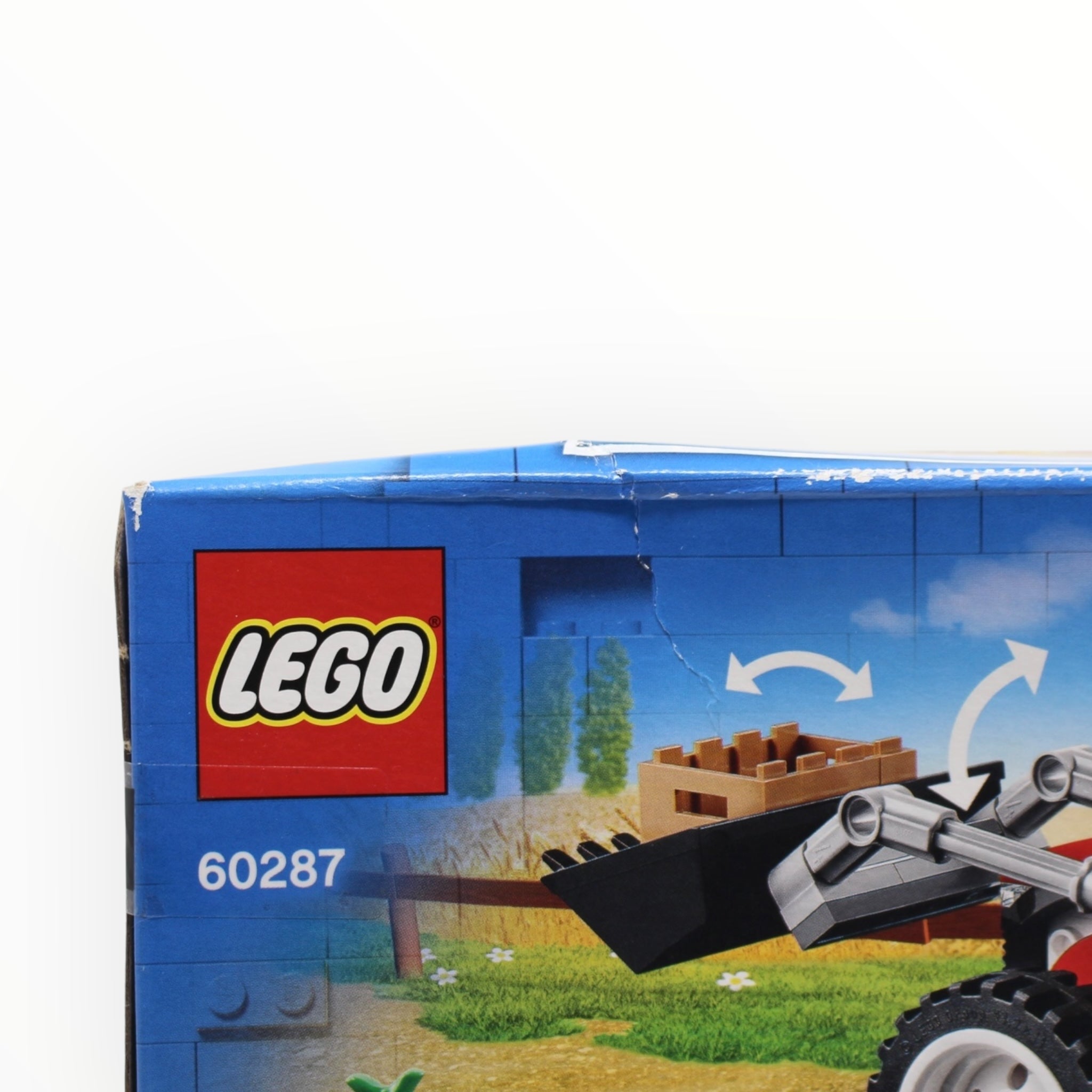 Retired Set 60287 City Tractor (damaged box)