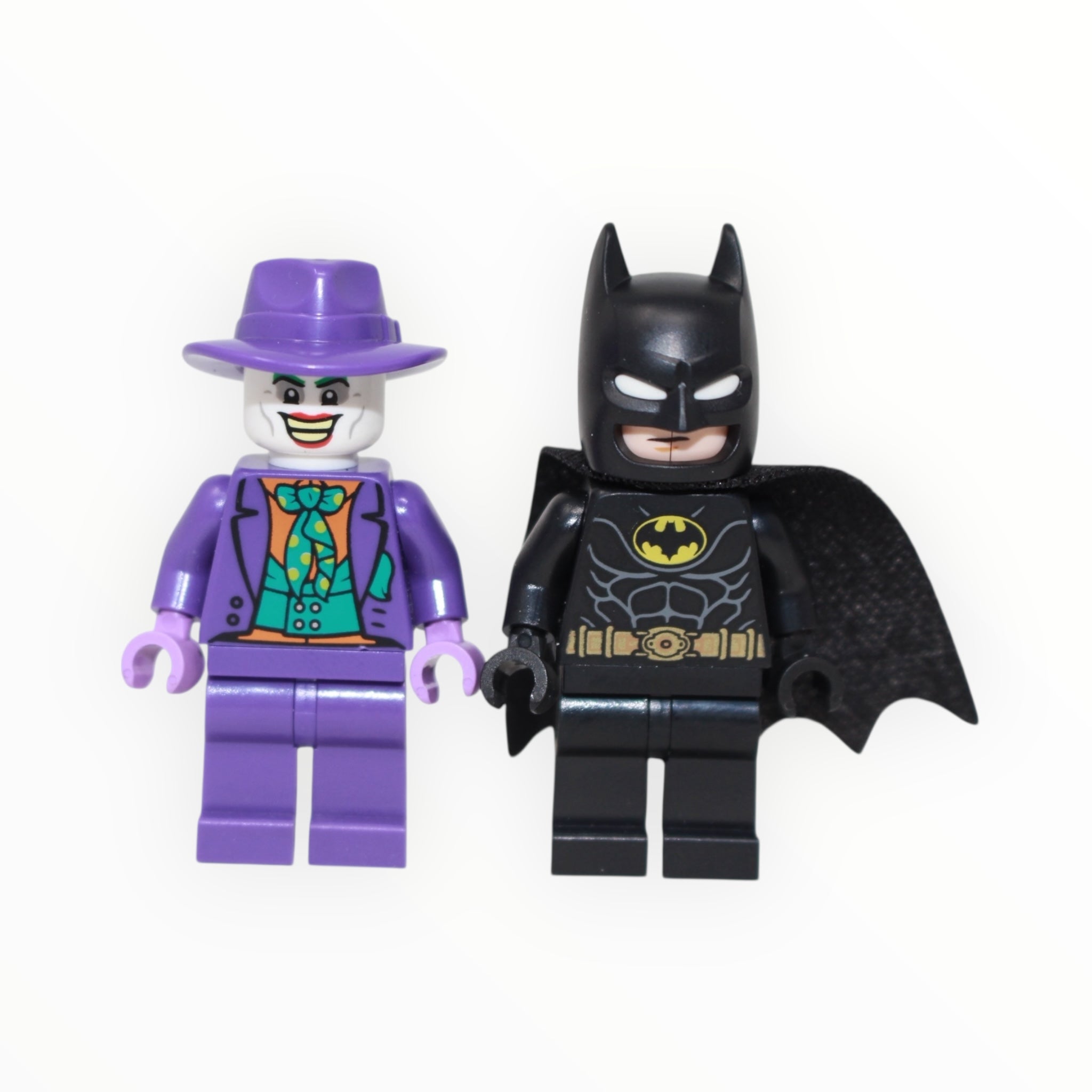 Used Set 76265 DC Batwing: Batman vs. The Joker