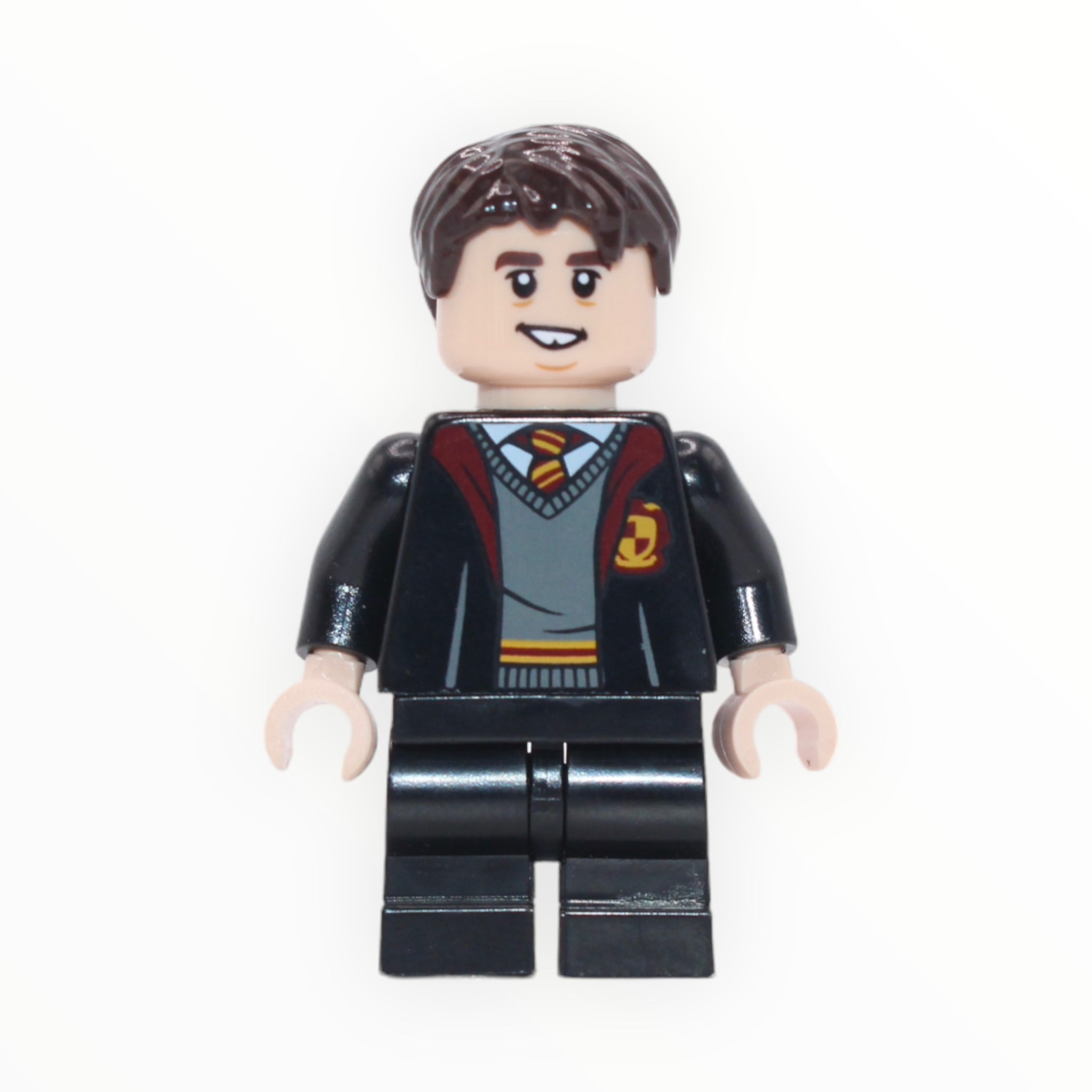 Neville Longbottom (Gryffindor robe open, sweater, shirt and tie, medium legs, 2022)
