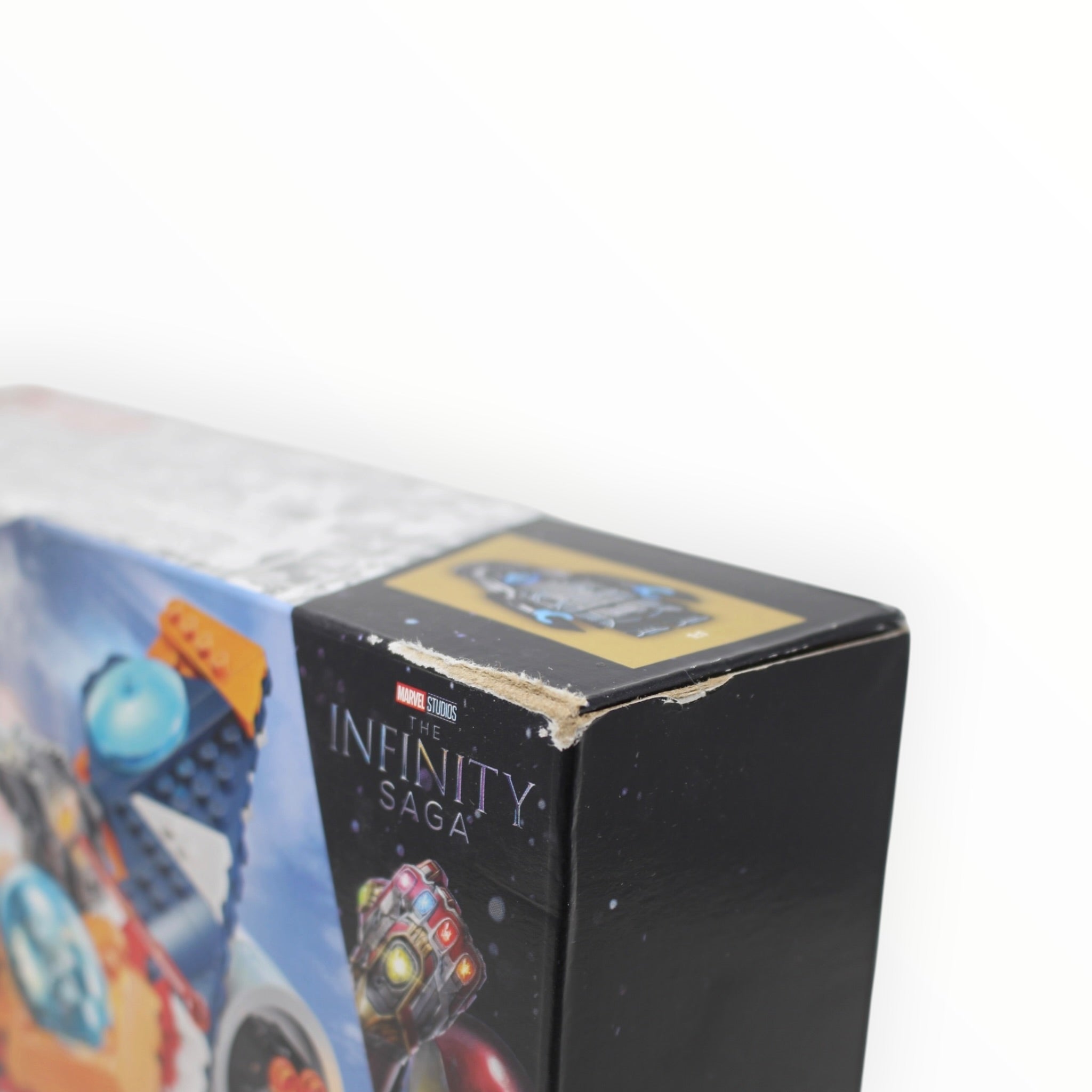 Retired Set 76278 Marvel Infinity Saga Rocket’s Warbird vs. Ronan (slight box damage)