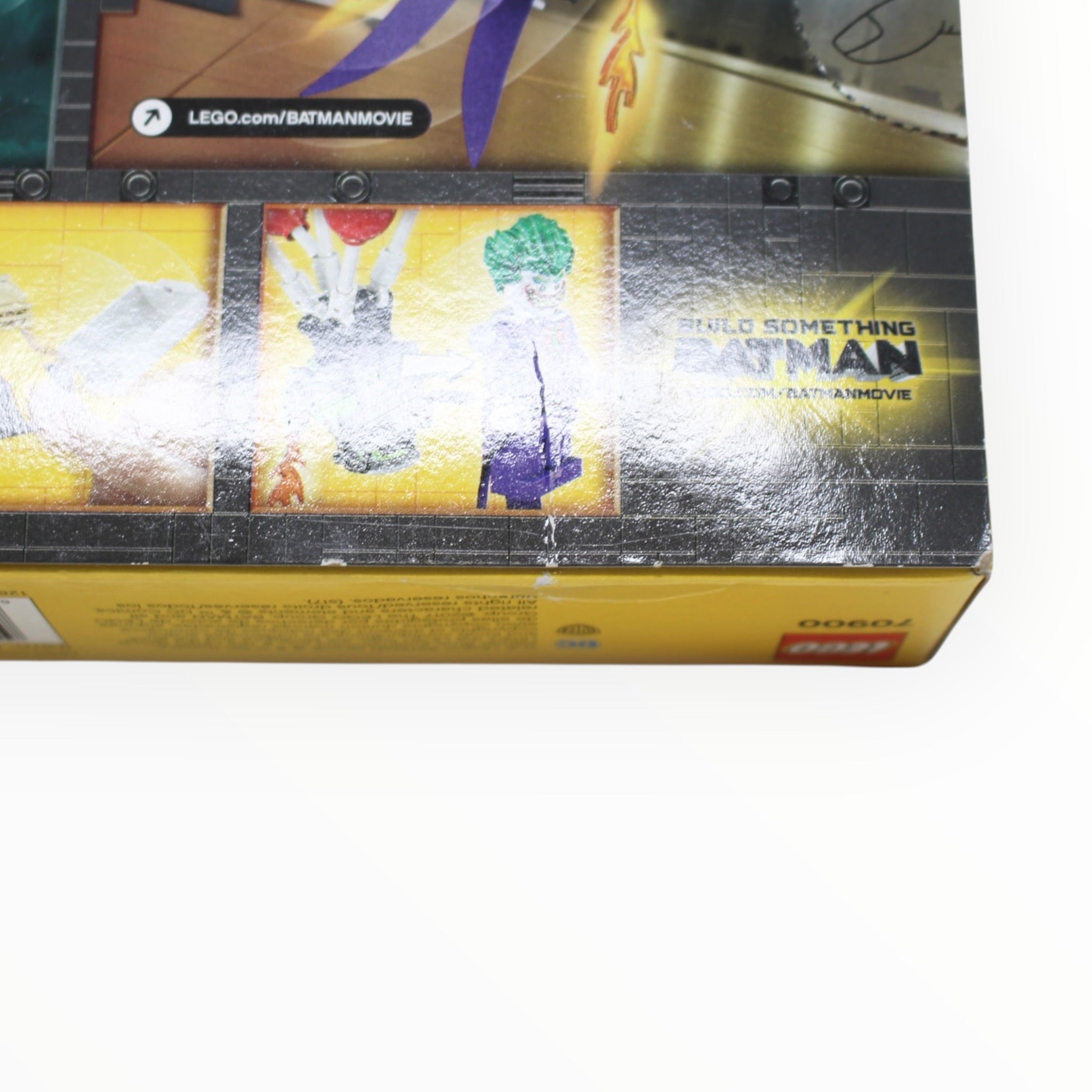 Retired Set 70900 The LEGO Batman Movie The Joker Balloon Escape (slight box damage)