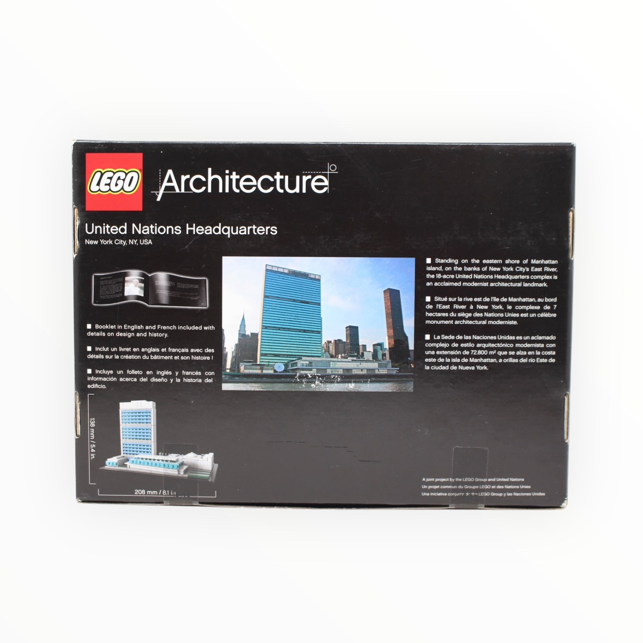 Retired Set 21018 Architecture United Nations Headquarters (damaged box)
