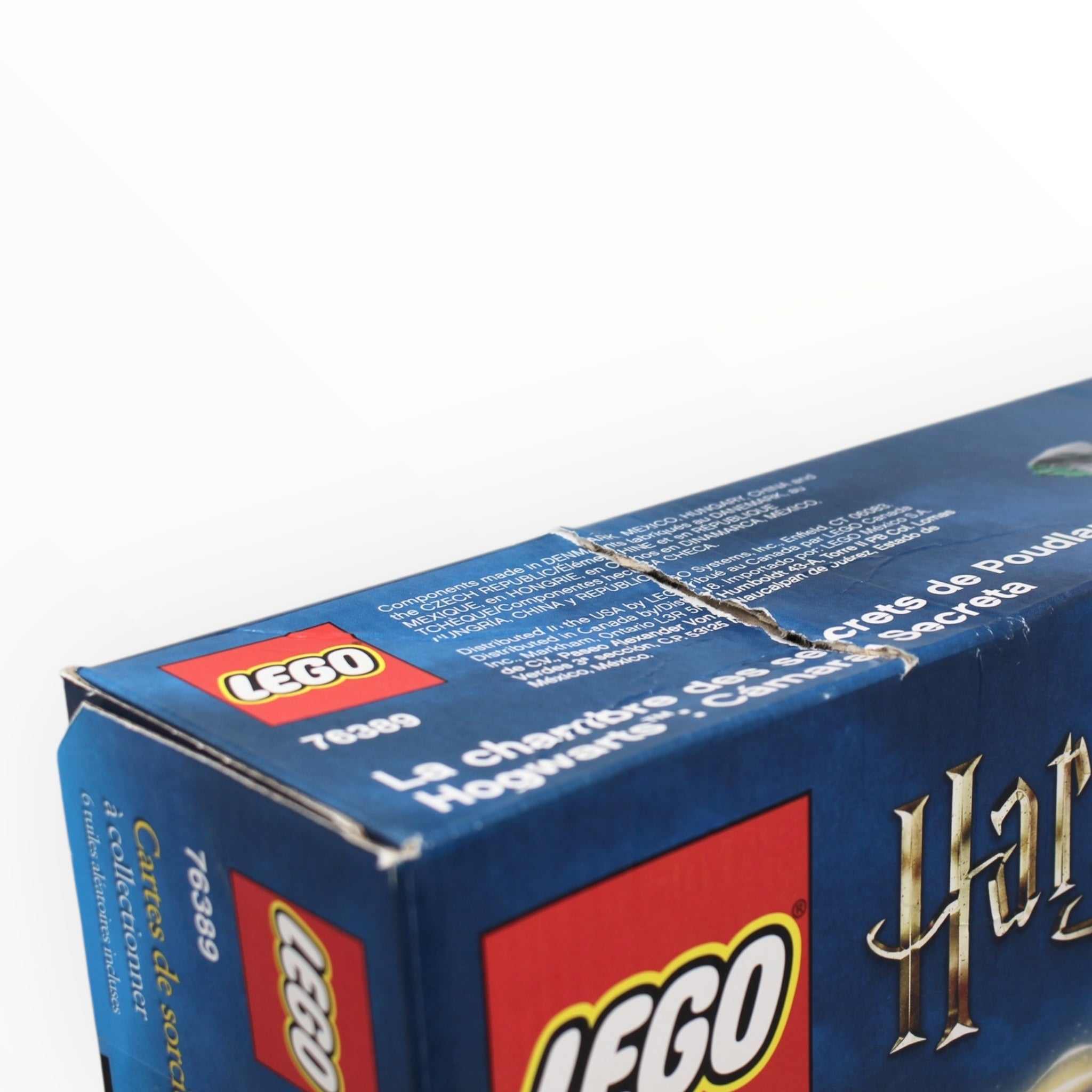 Retired Set 76389 Harry Potter Hogwarts Chamber of Secrets (damaged box)