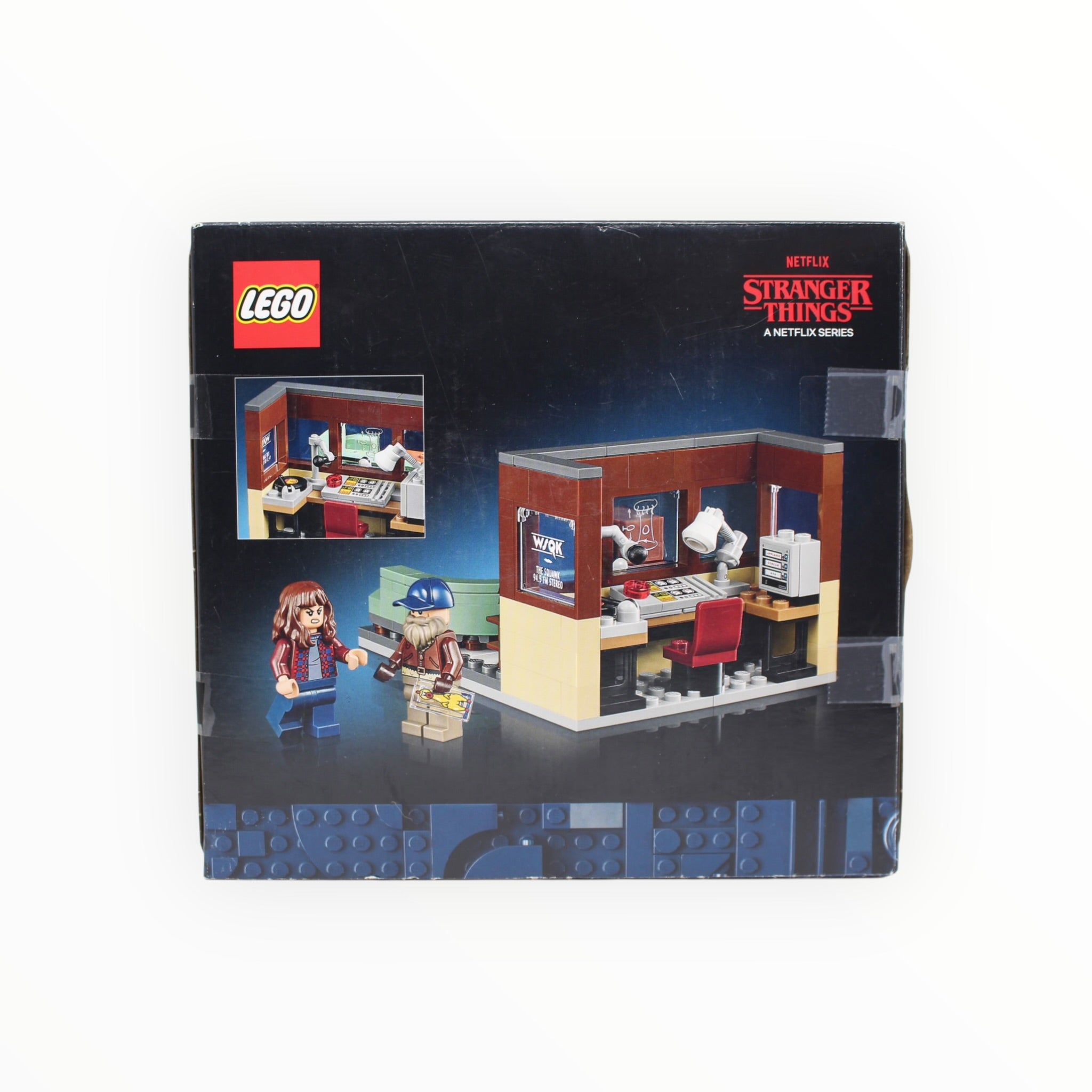 Certified Used Set 40891 Stranger Things WSQK Radio Station