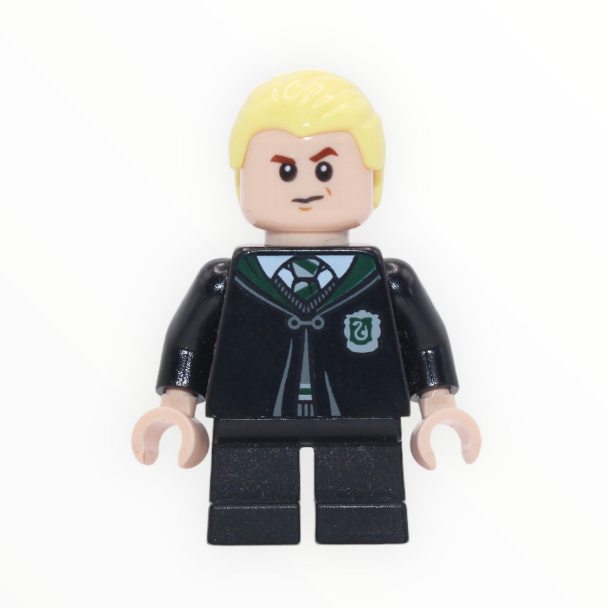 Draco Malfoy (Slytherin clasped robe, short legs)