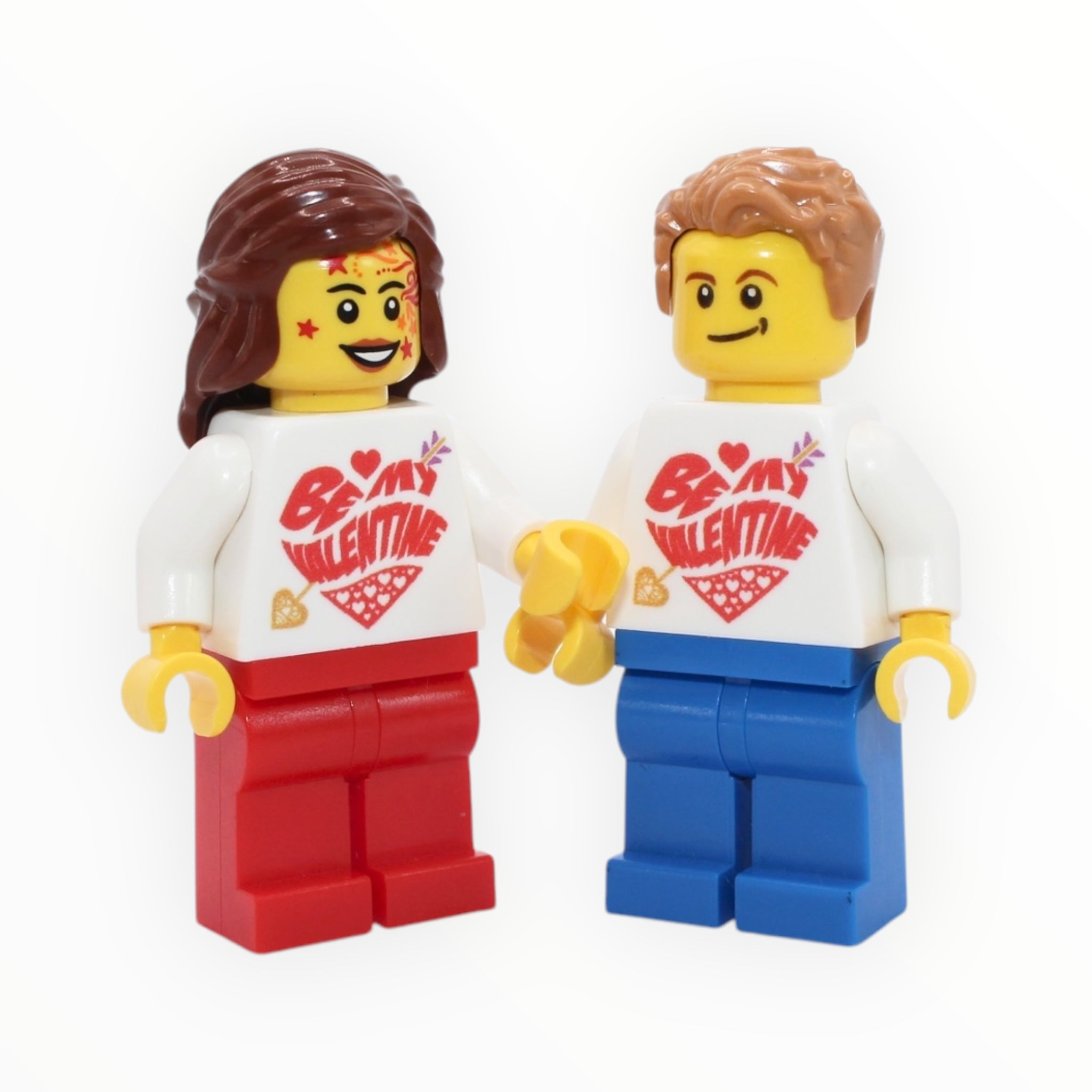 Bricks & Minifigs Exclusive Valentine's Torso 2025