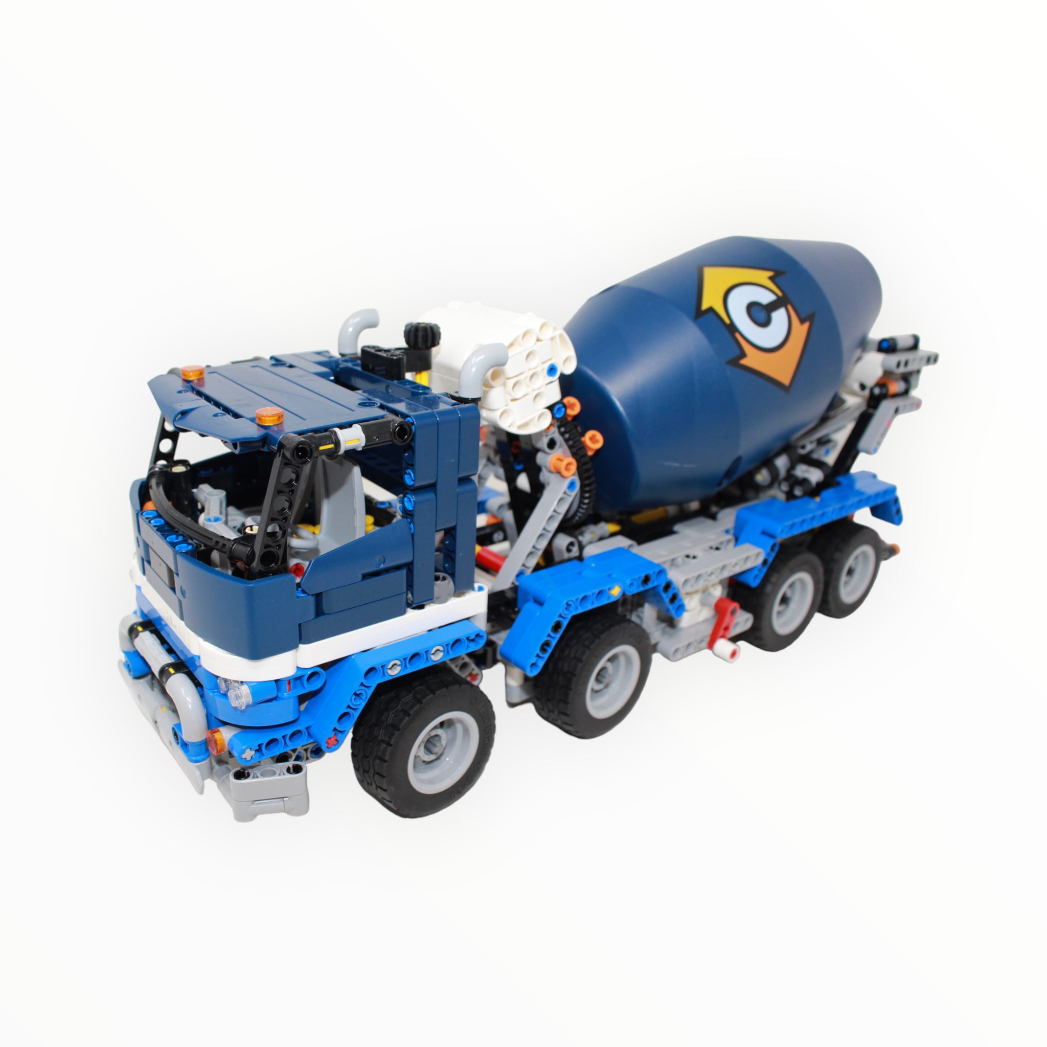 Used Set 42112 Technic Concrete Mixer Truck