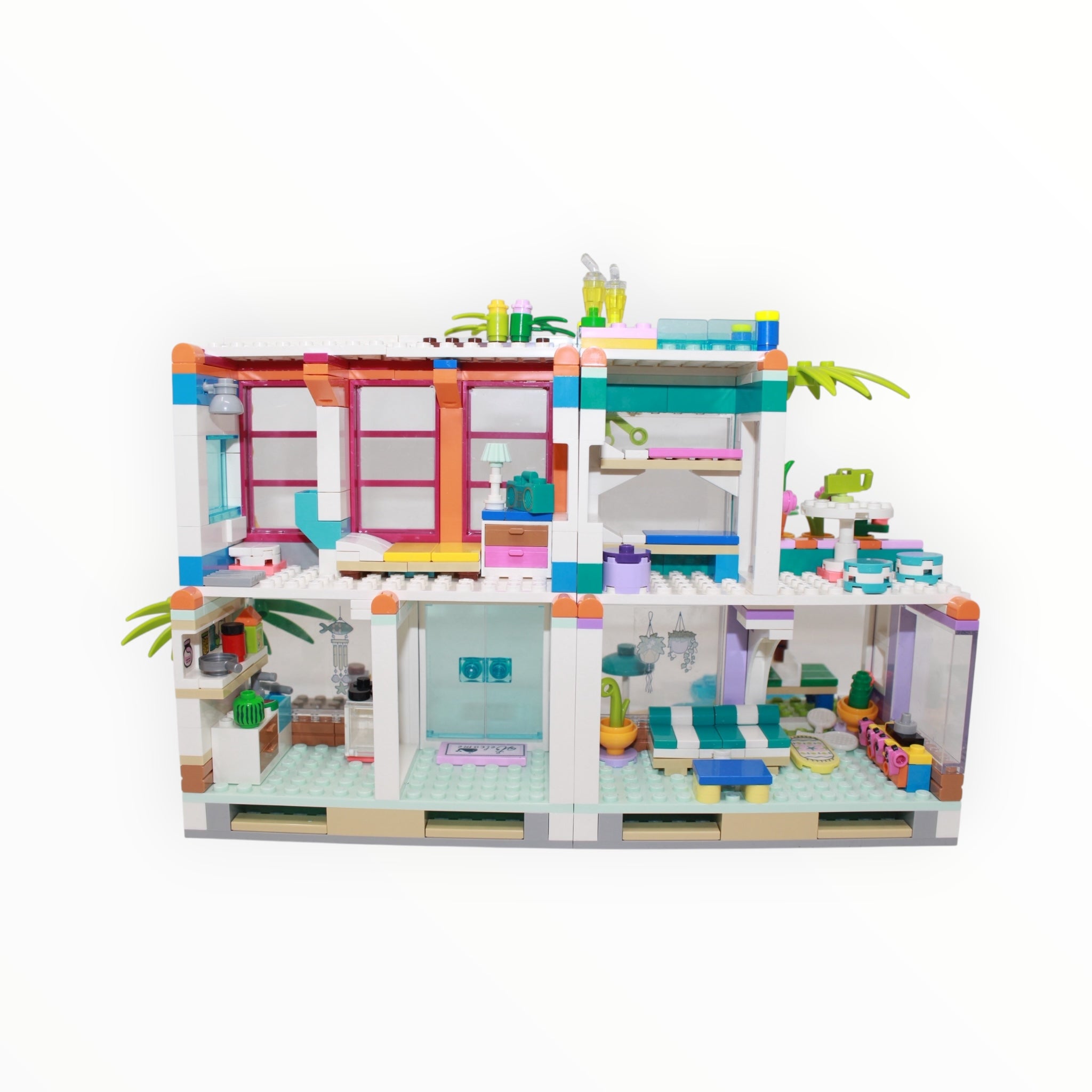 Used Set 41709 Friends Vacation Beach House