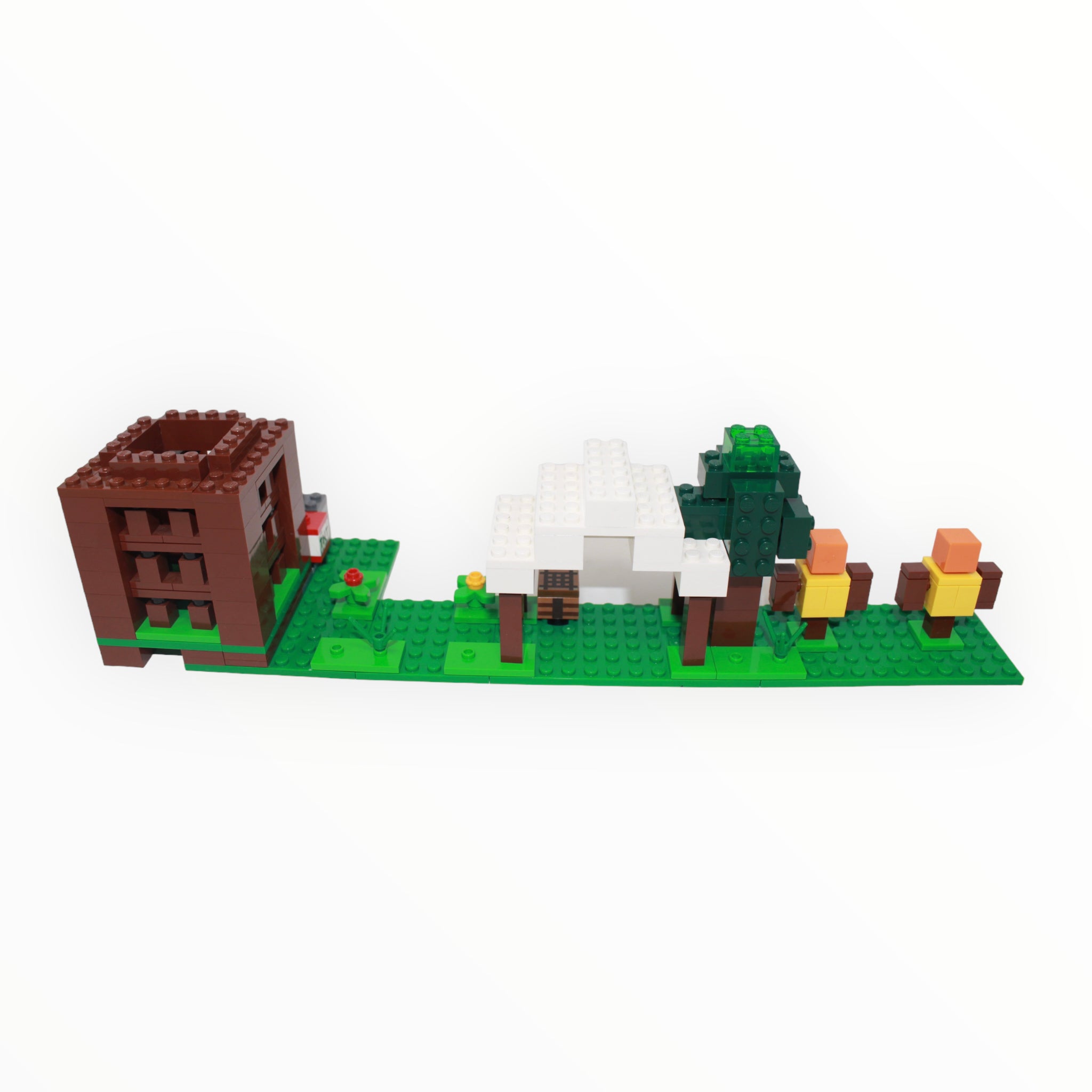 Used Set 21159 Minecraft The Pillager Outpost