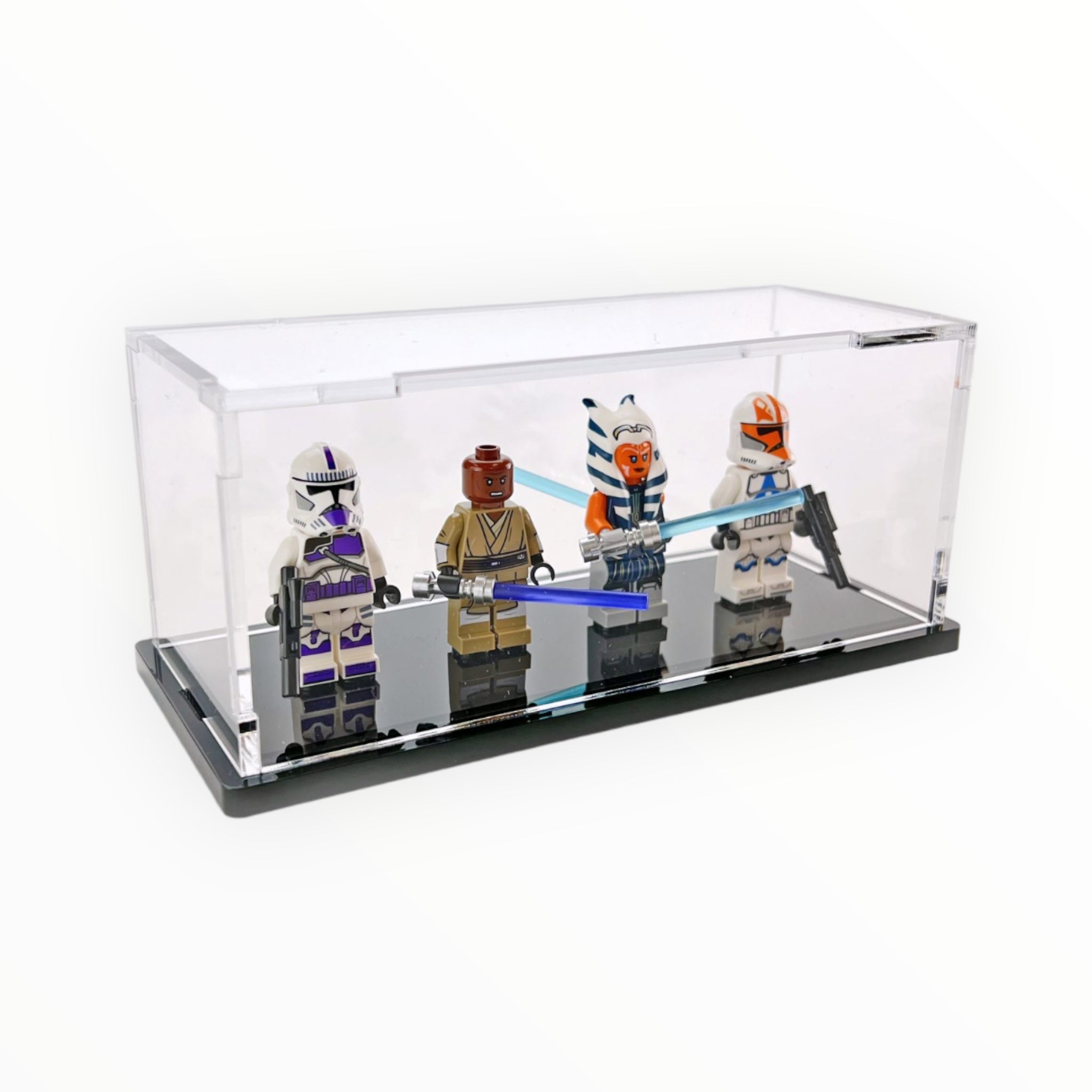 Tricked Out Bricks Minifigure Display Case (4 figures, clear base)