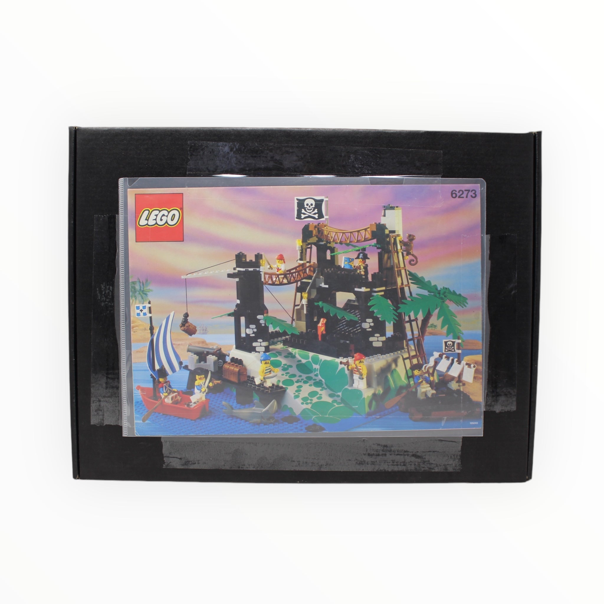 Certified Used Set 6273 Pirates Rock Island Refuge (no box)