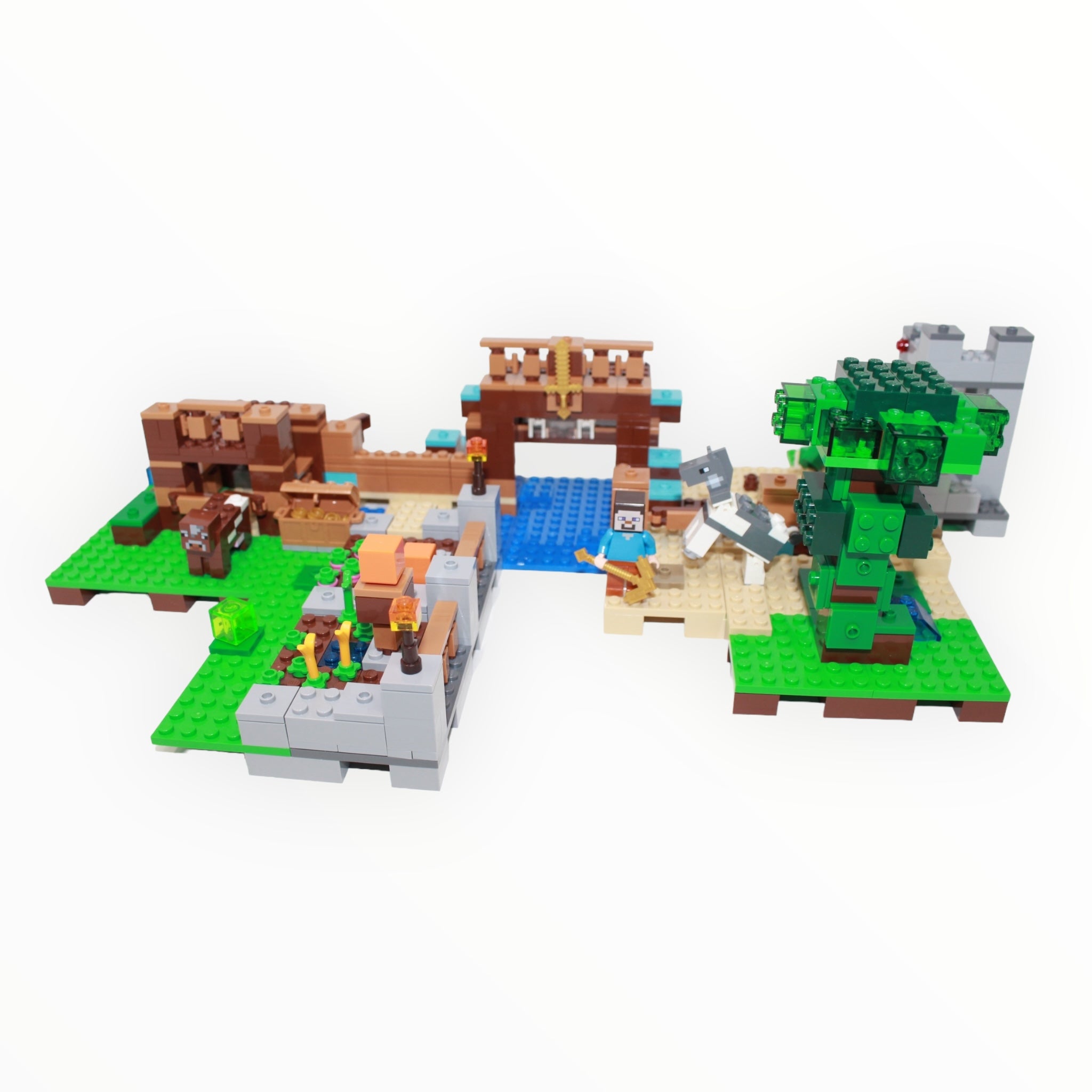 Used Set 21135 Minecraft The Crafting Box 2.0