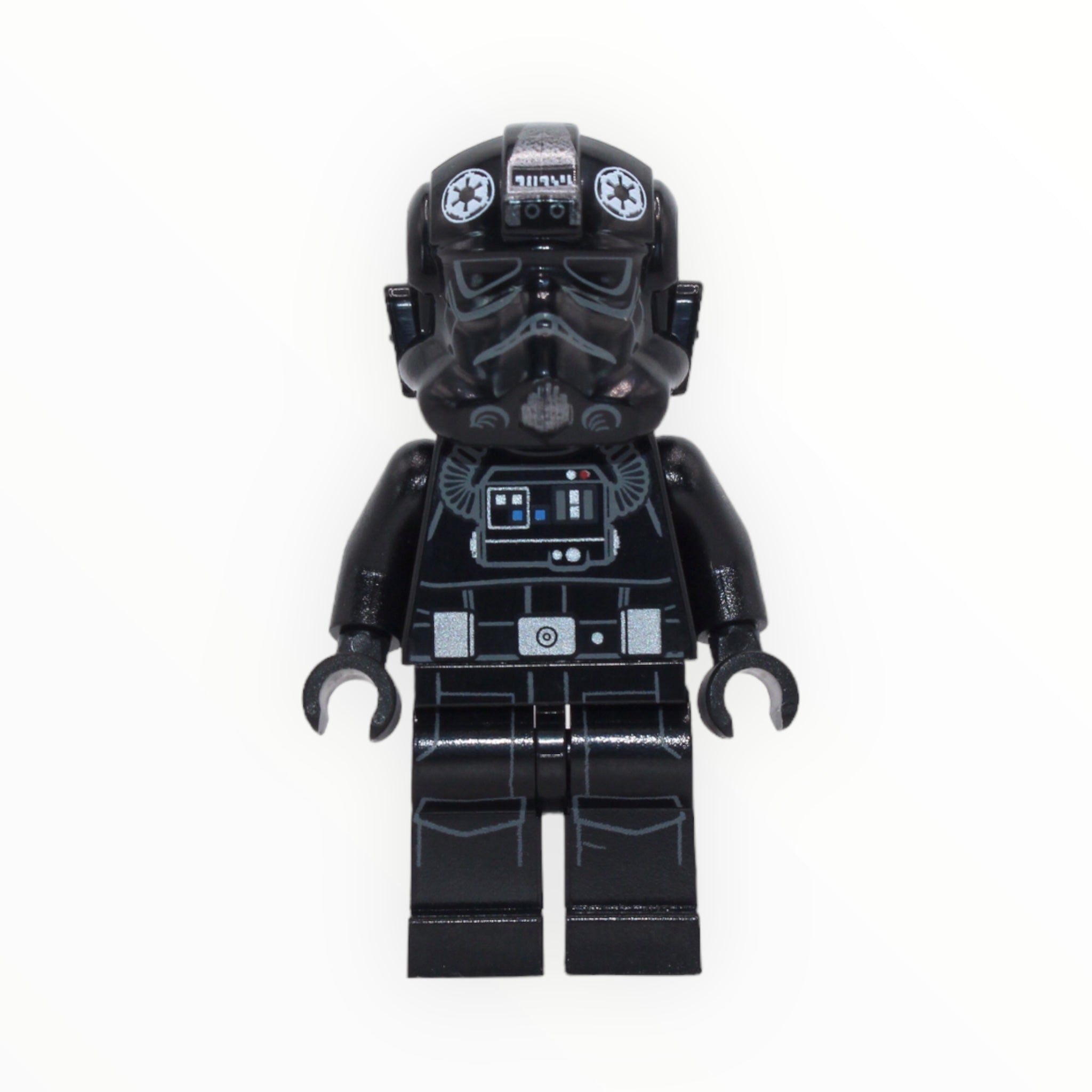 Imperial TIE Fighter Pilot (white insignias and silver triangle on helmet, 2018)
