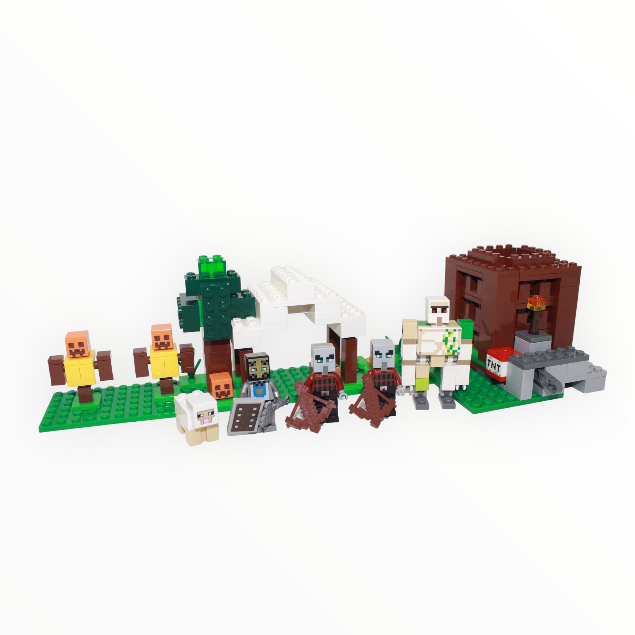 Used Set 21159 Minecraft The Pillager Outpost