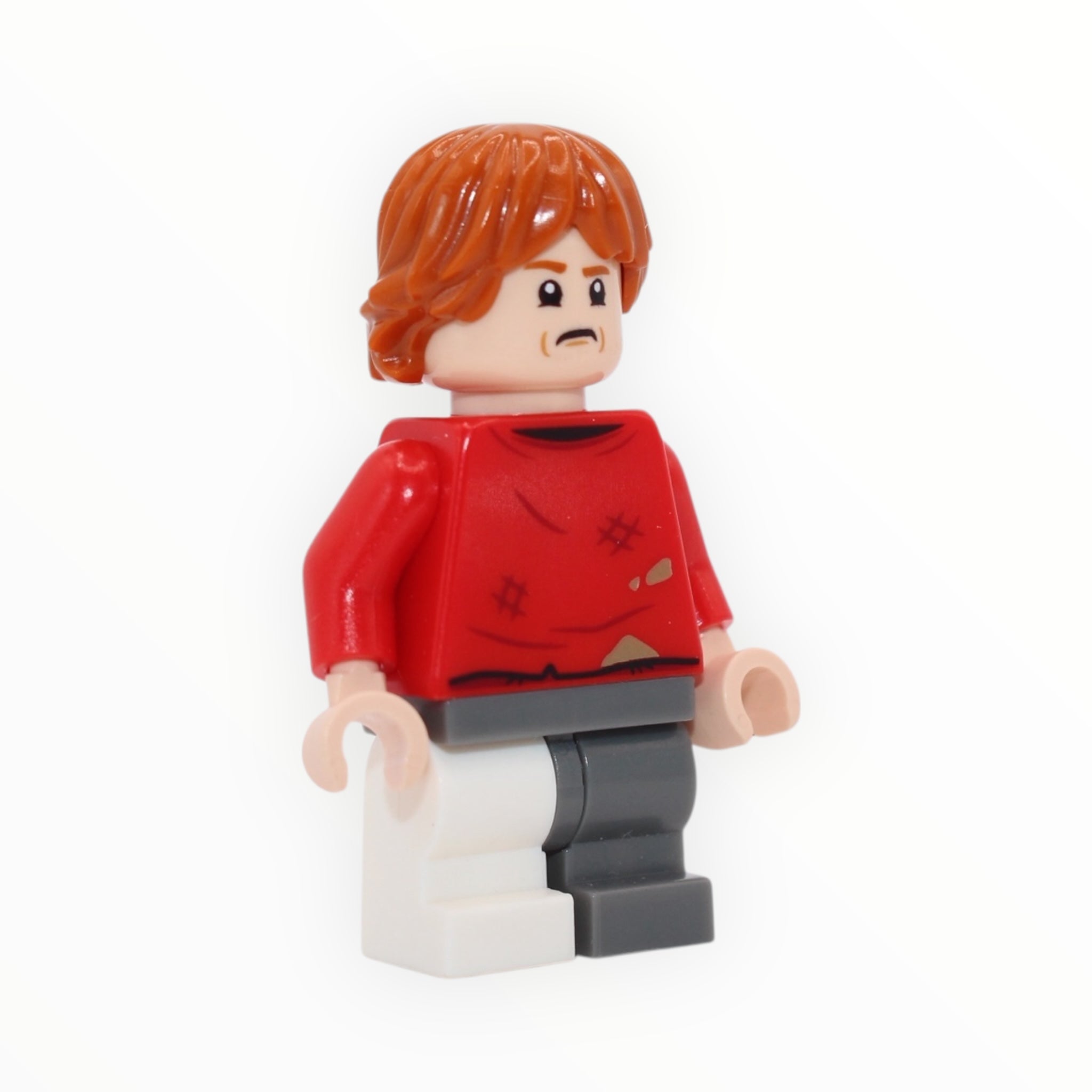 Ron Weasley (red sweater, dirt stains, medium legs, cast, 2022)