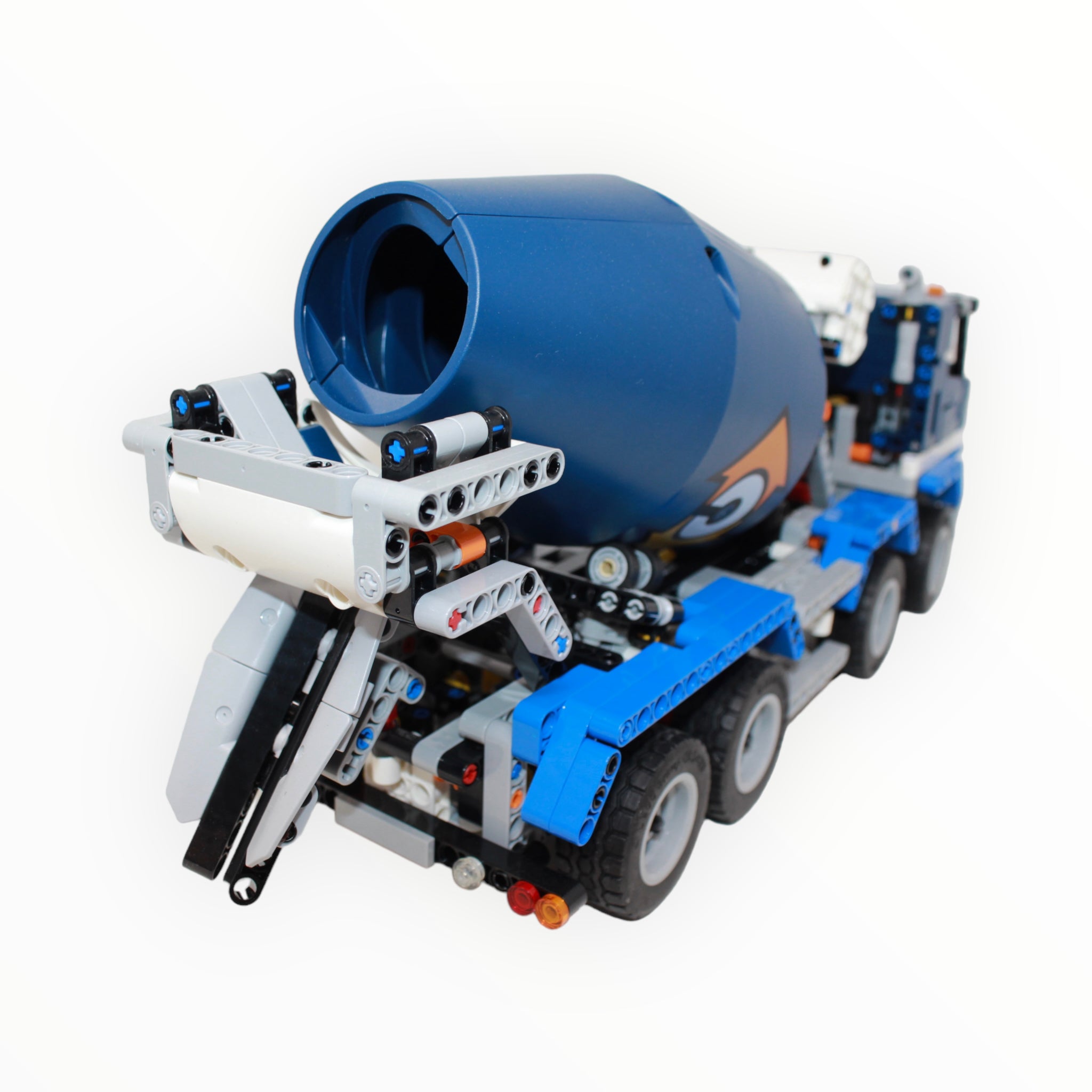 Used Set 42112 Technic Concrete Mixer Truck