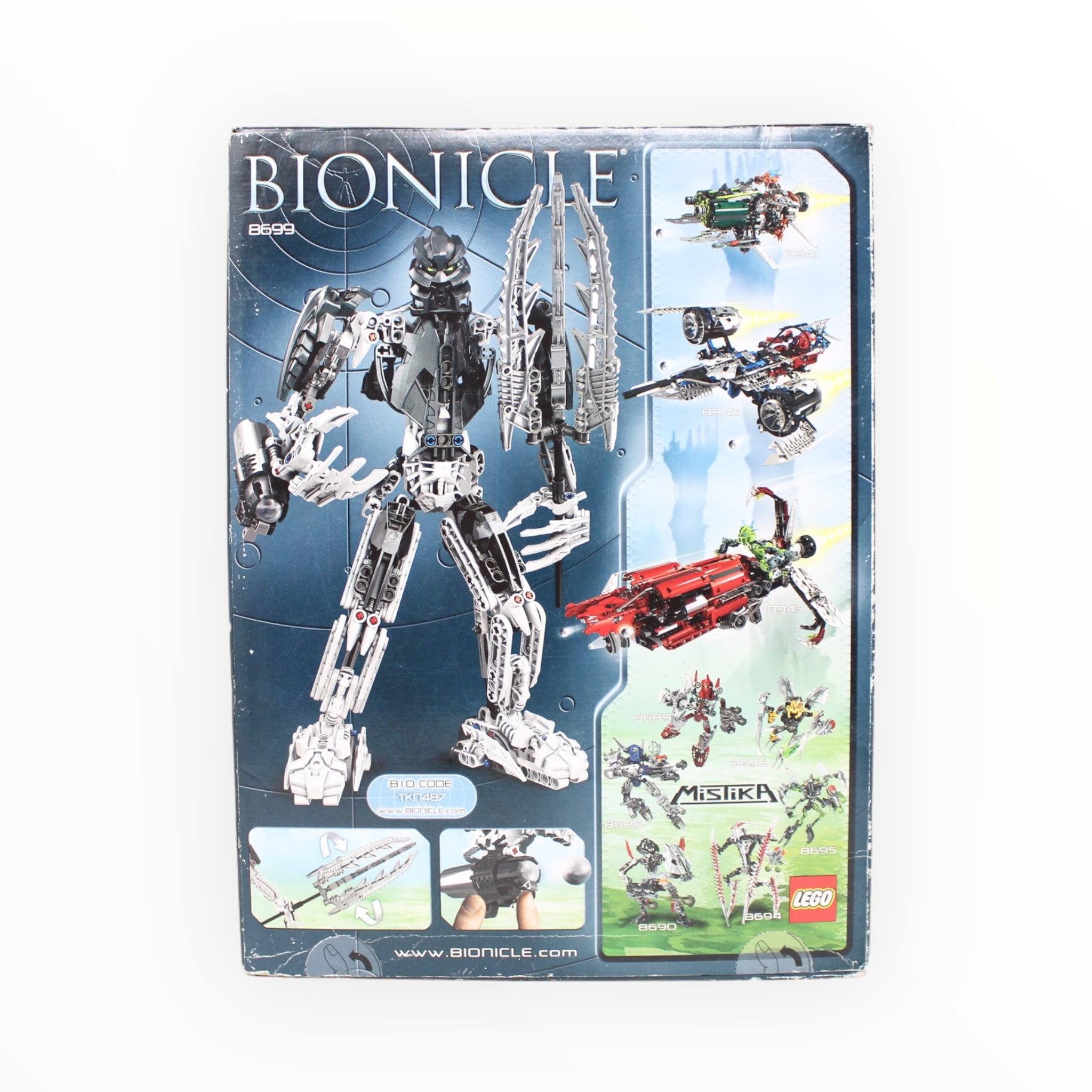 Retired Set 8699 Bionicle Takanuva (damaged box)