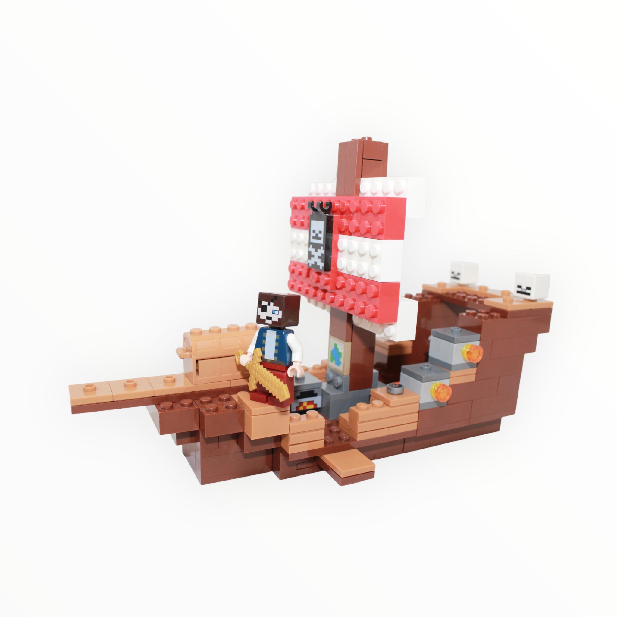 Used Set 21152 Minecraft The Pirates Ship Adventure