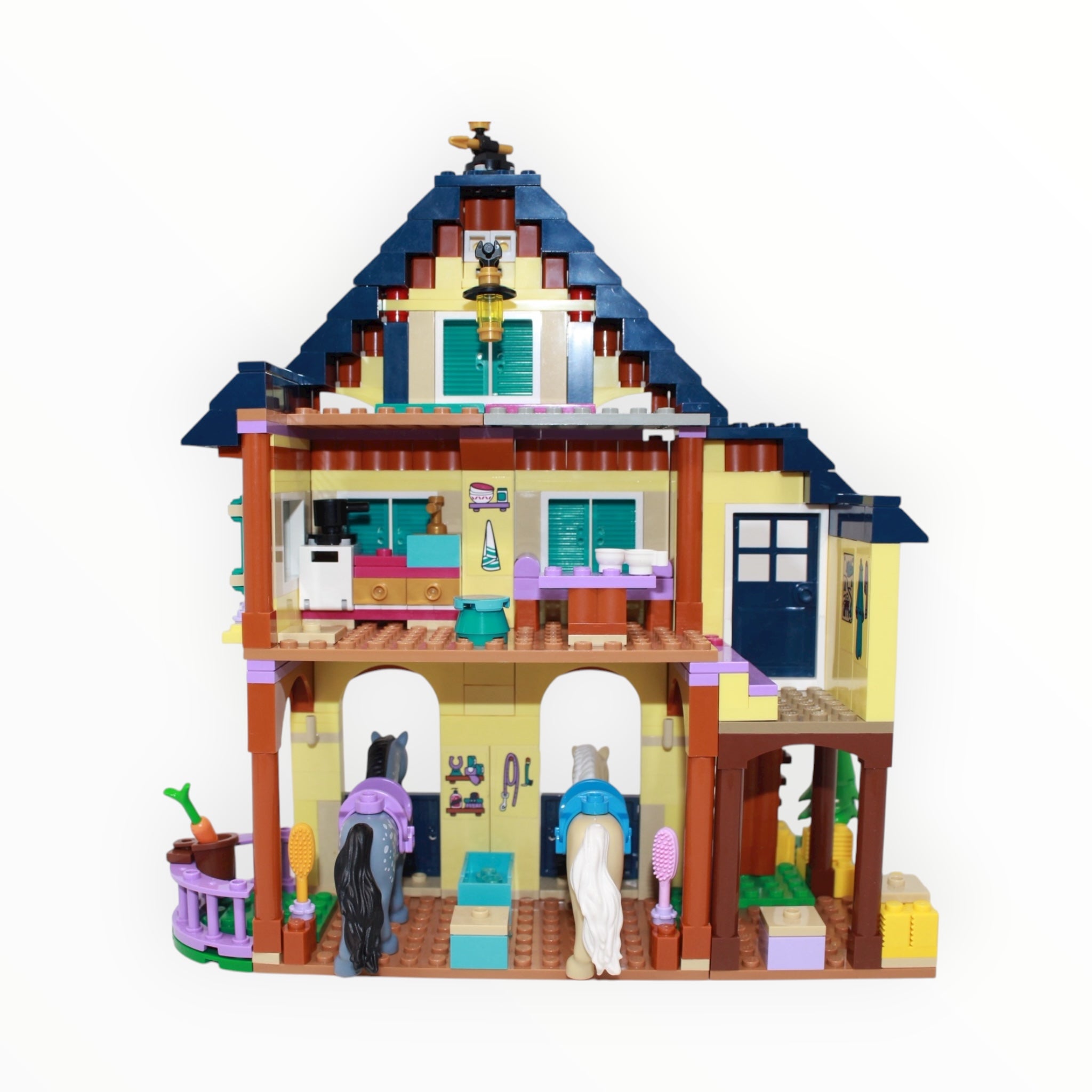 Used Set 41683 Friends Forest Horseback Riding Center