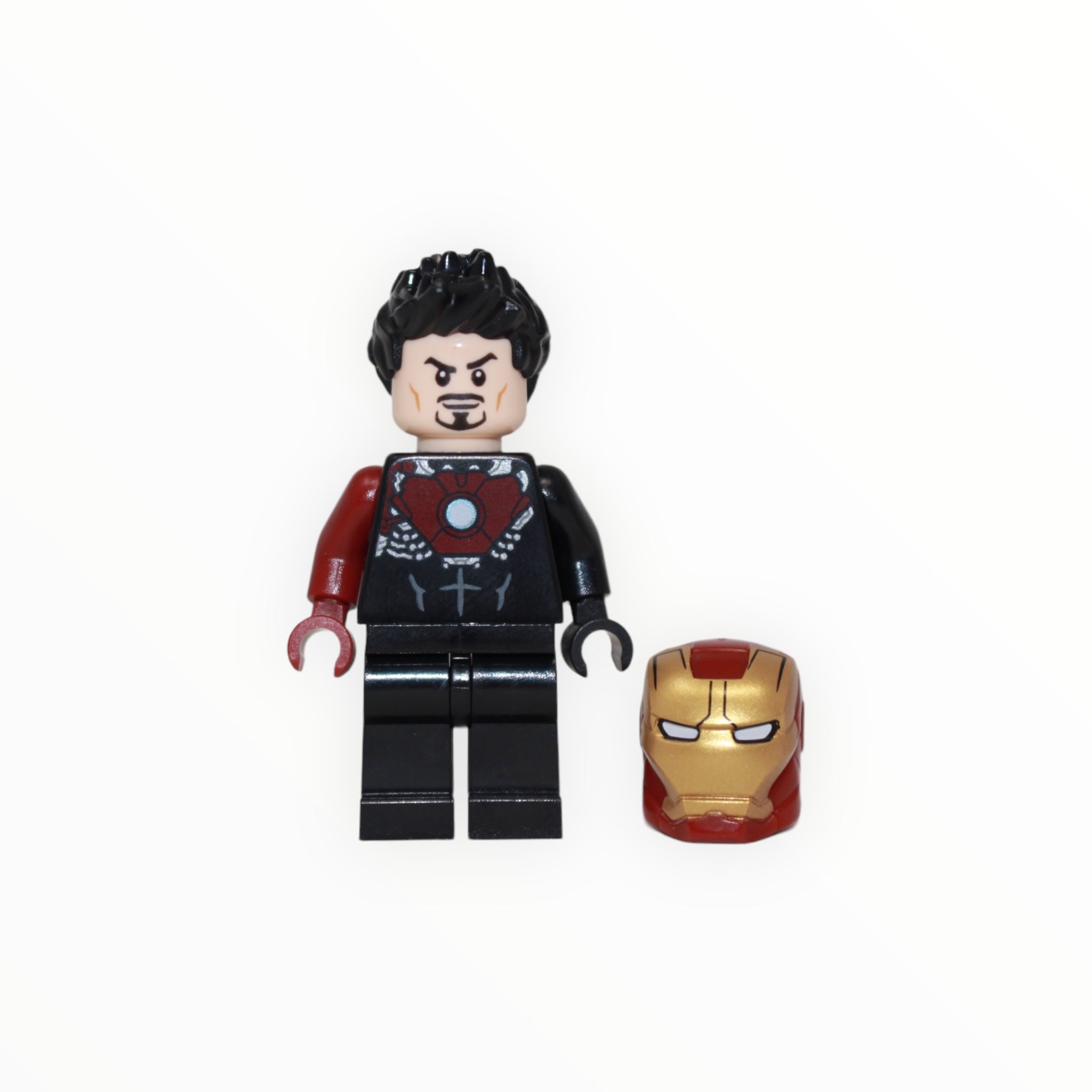 Used Set 40334 Marvel Avengers Tower