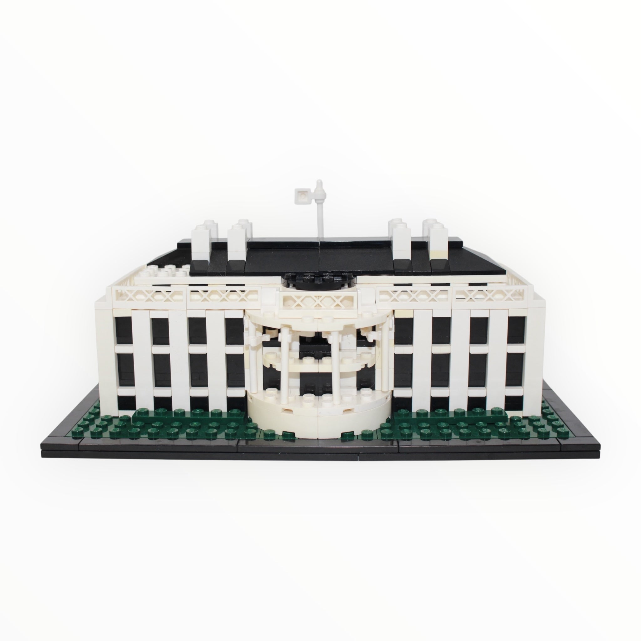 Used Set 21006 Architecture The White House (2010)