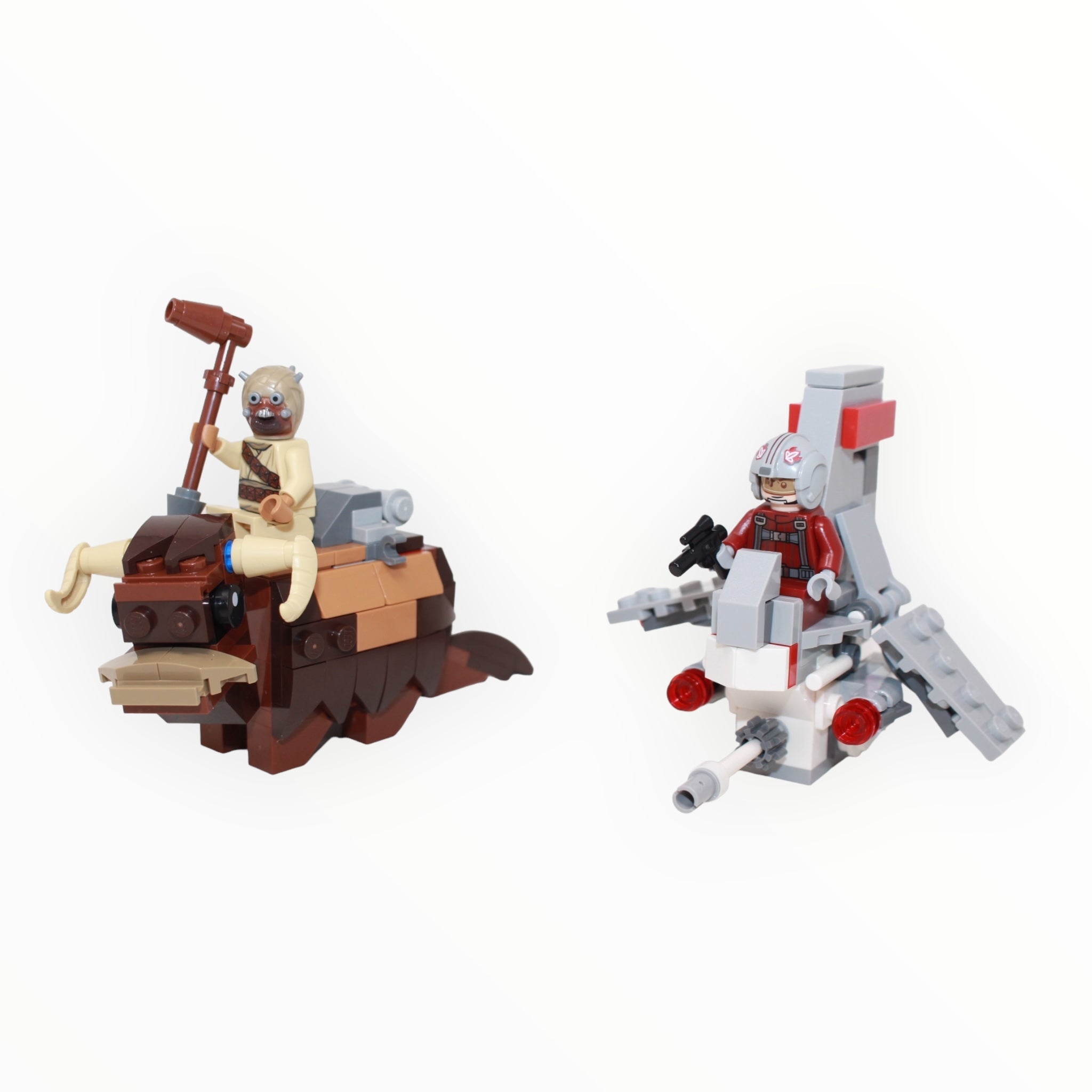 Used Set 75265 Star Wars T-16 Skyhopper vs Bantha Microfighter