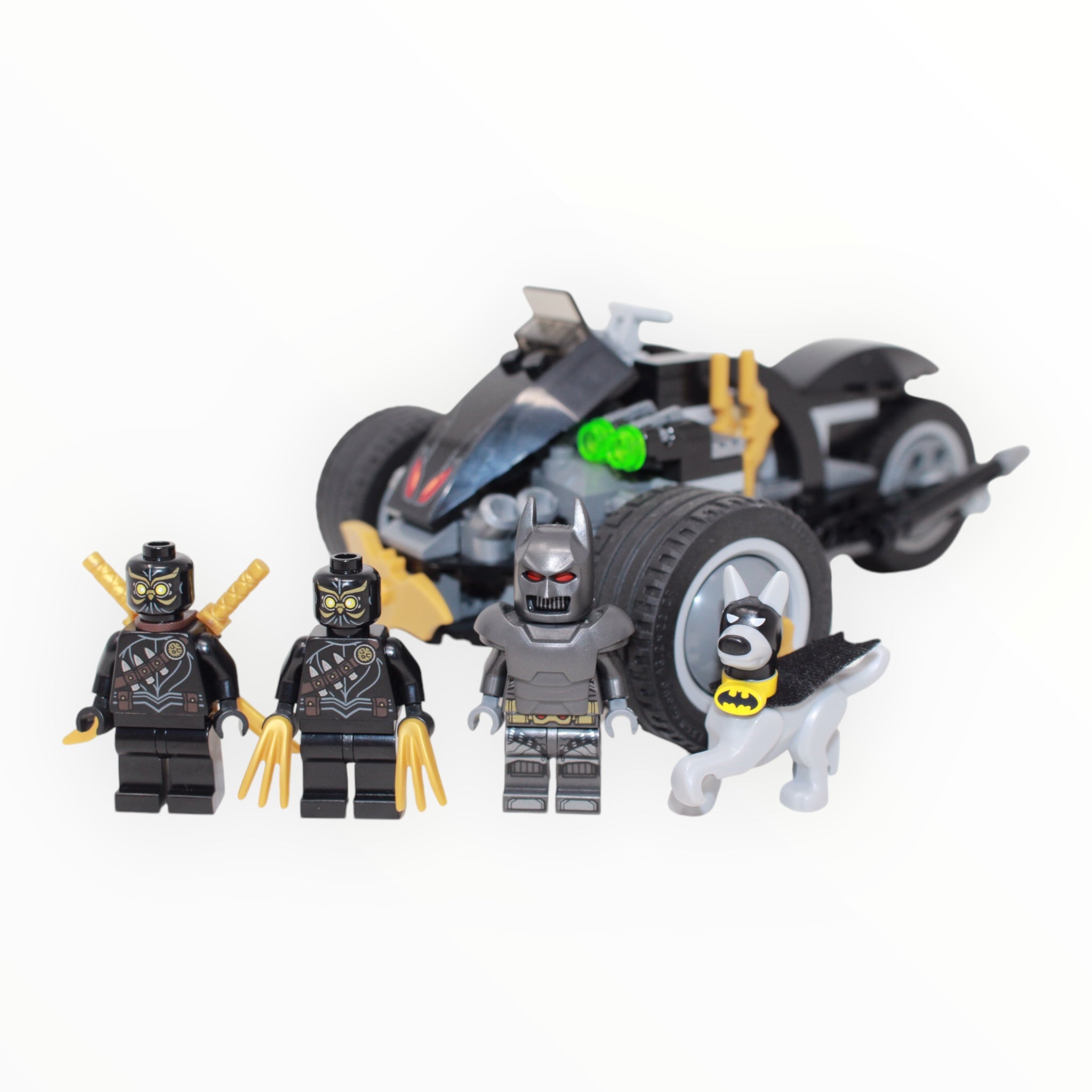 Used Set 76110 DC Super Heroes Batman: The Attack of the Talons