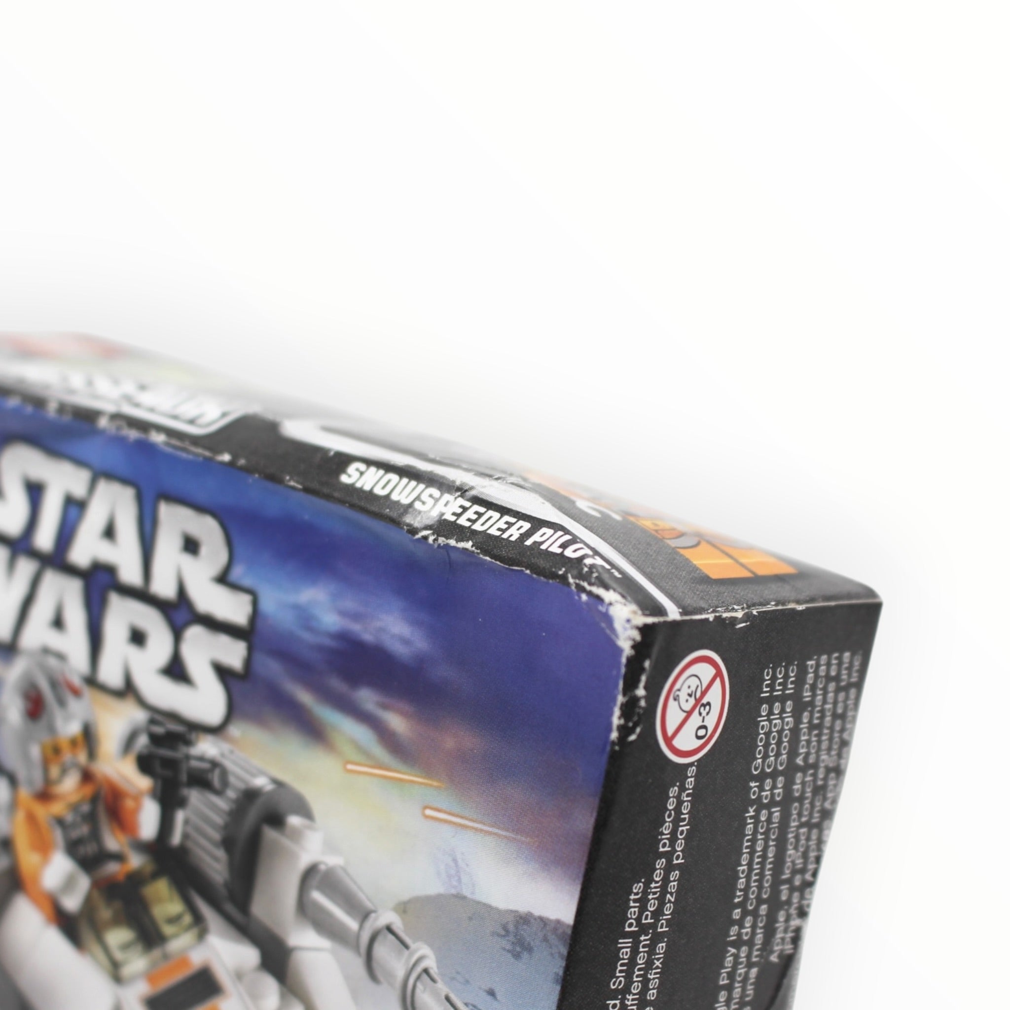 Retired Set 75074 Star Wars Snowspeeder Microfighter (damaged box)