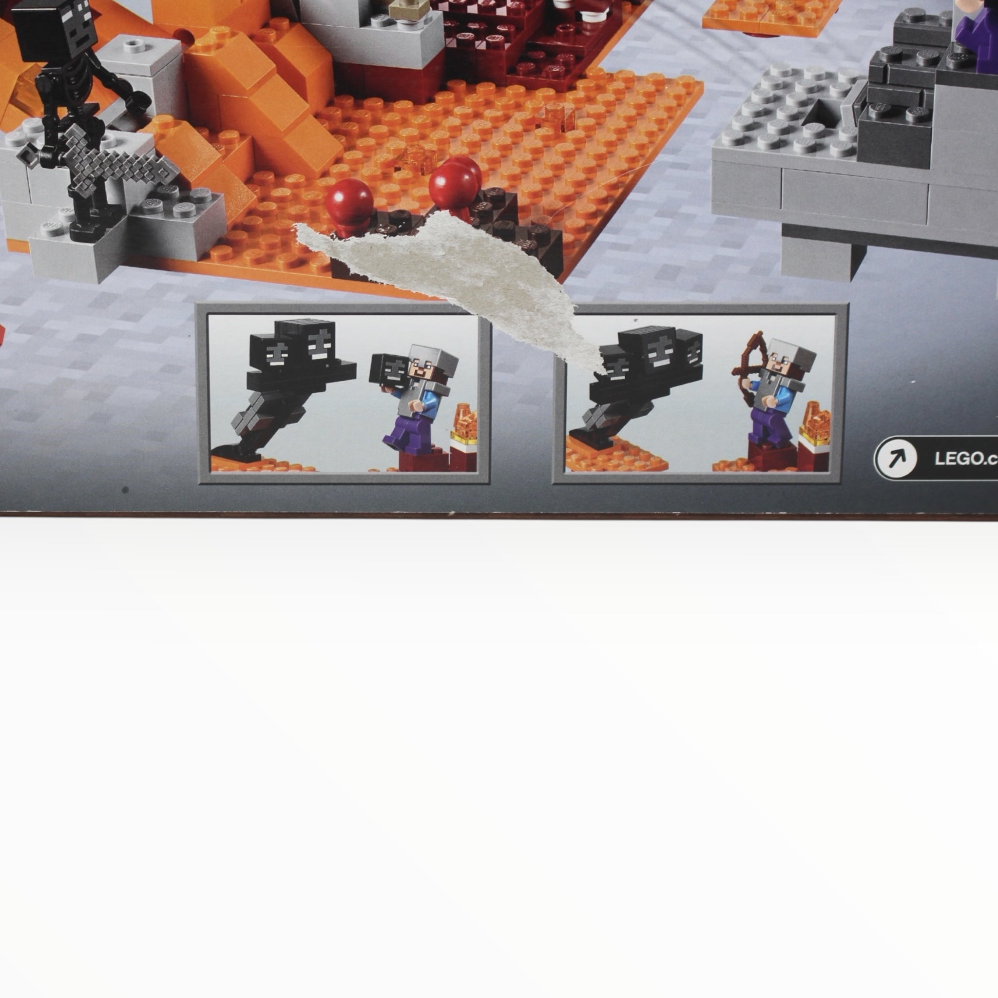Retired Set 21126 Minecraft The Wither (slight box damage)