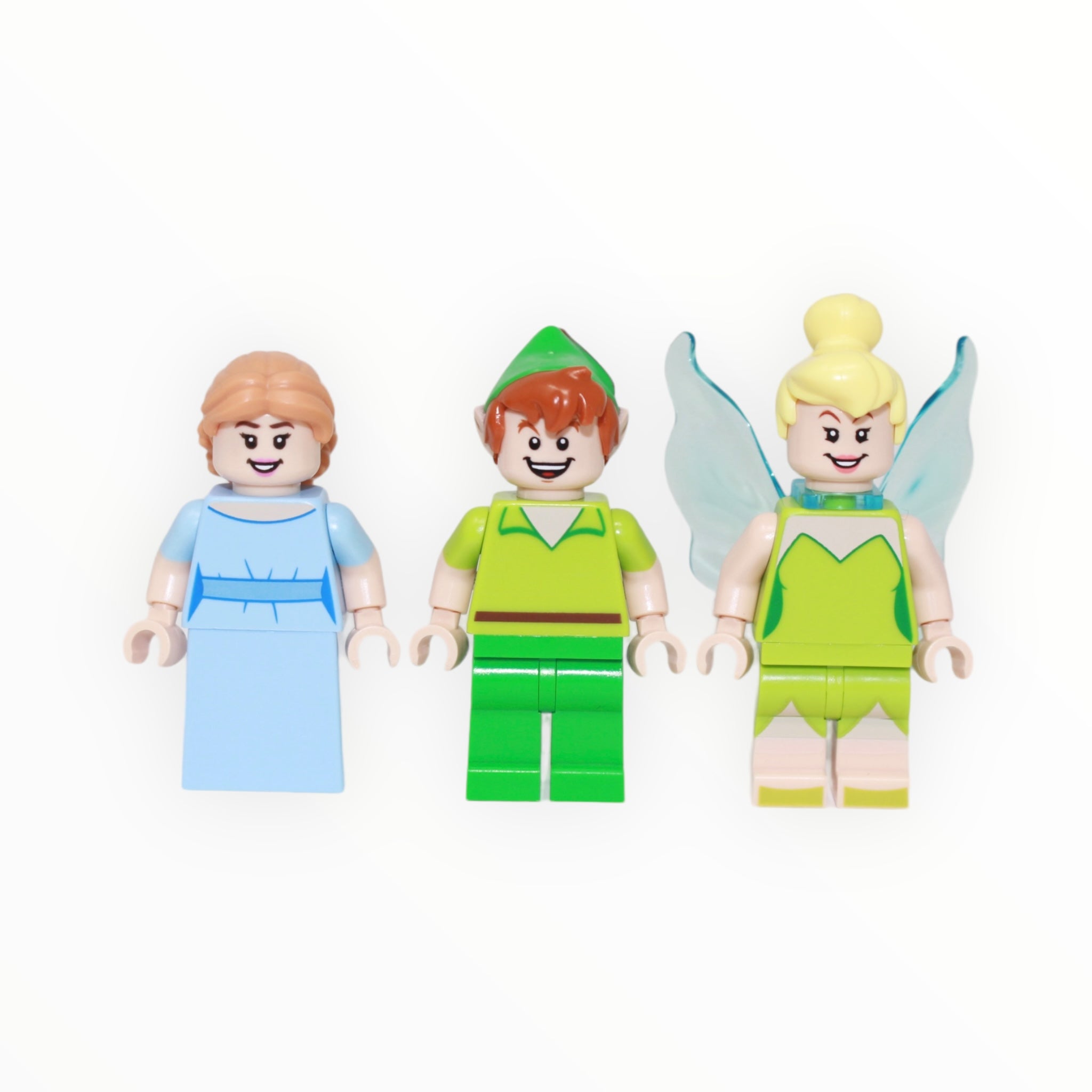 Used Set 43232 Disney Peter Pan & Wendy's Flight over London