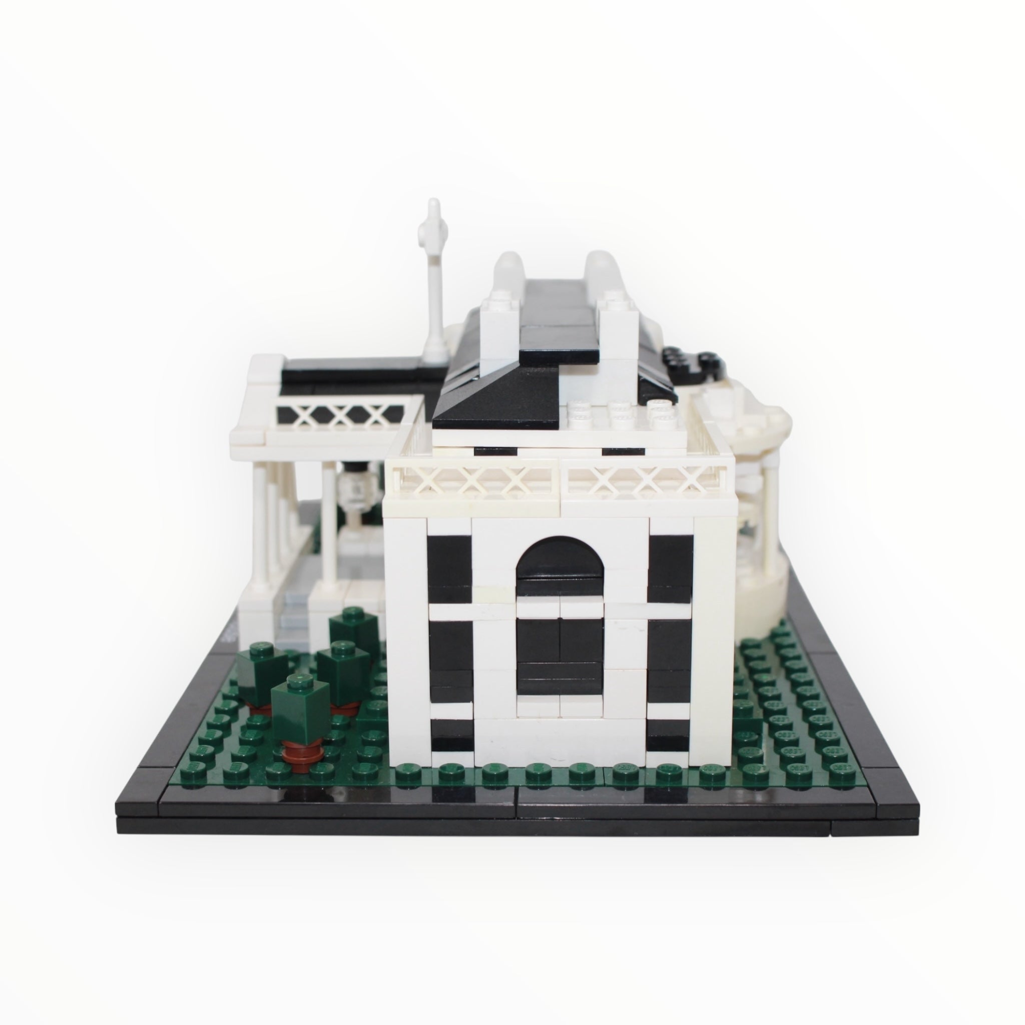 Used Set 21006 Architecture The White House (2010)