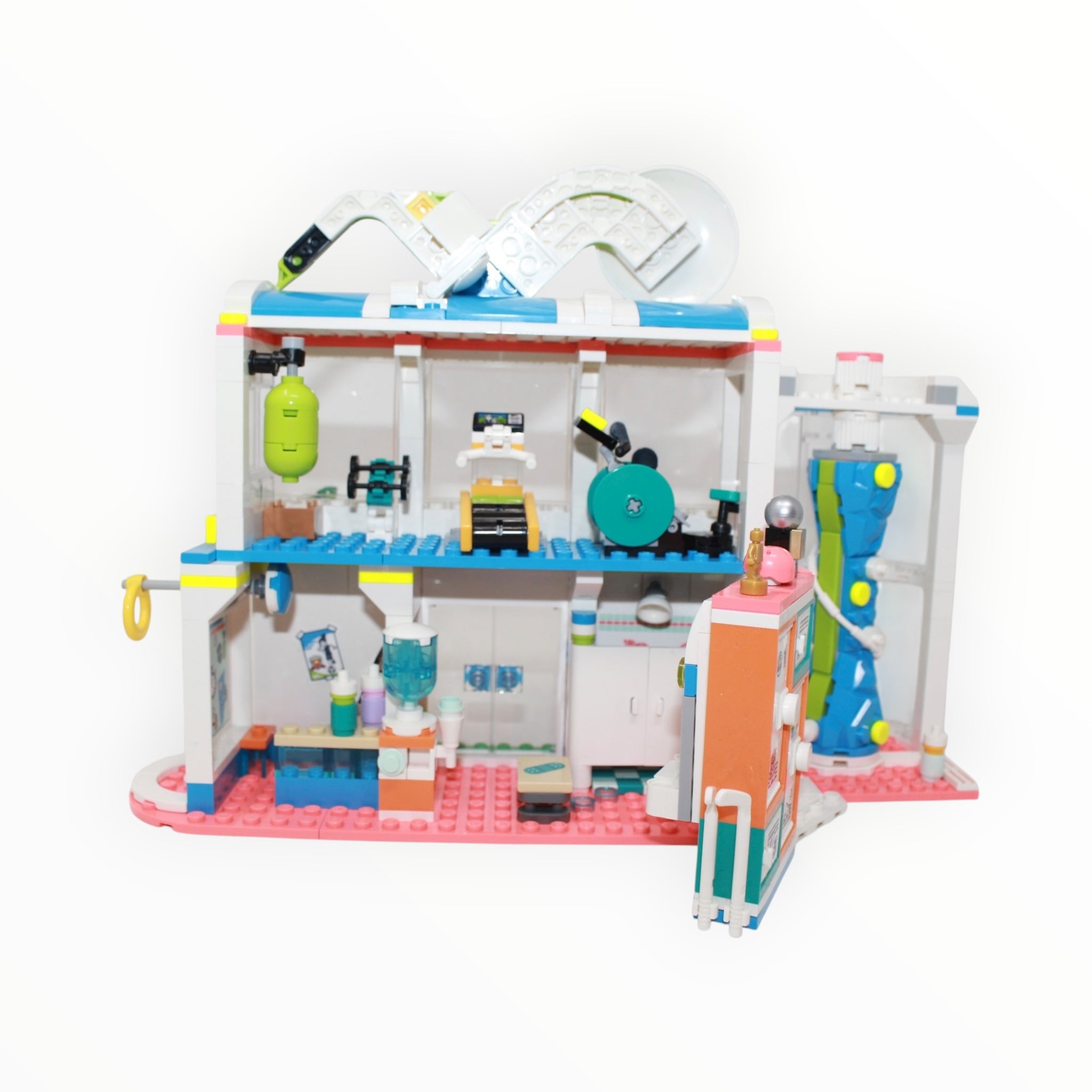 Used Set 41744 Friends Sports Center