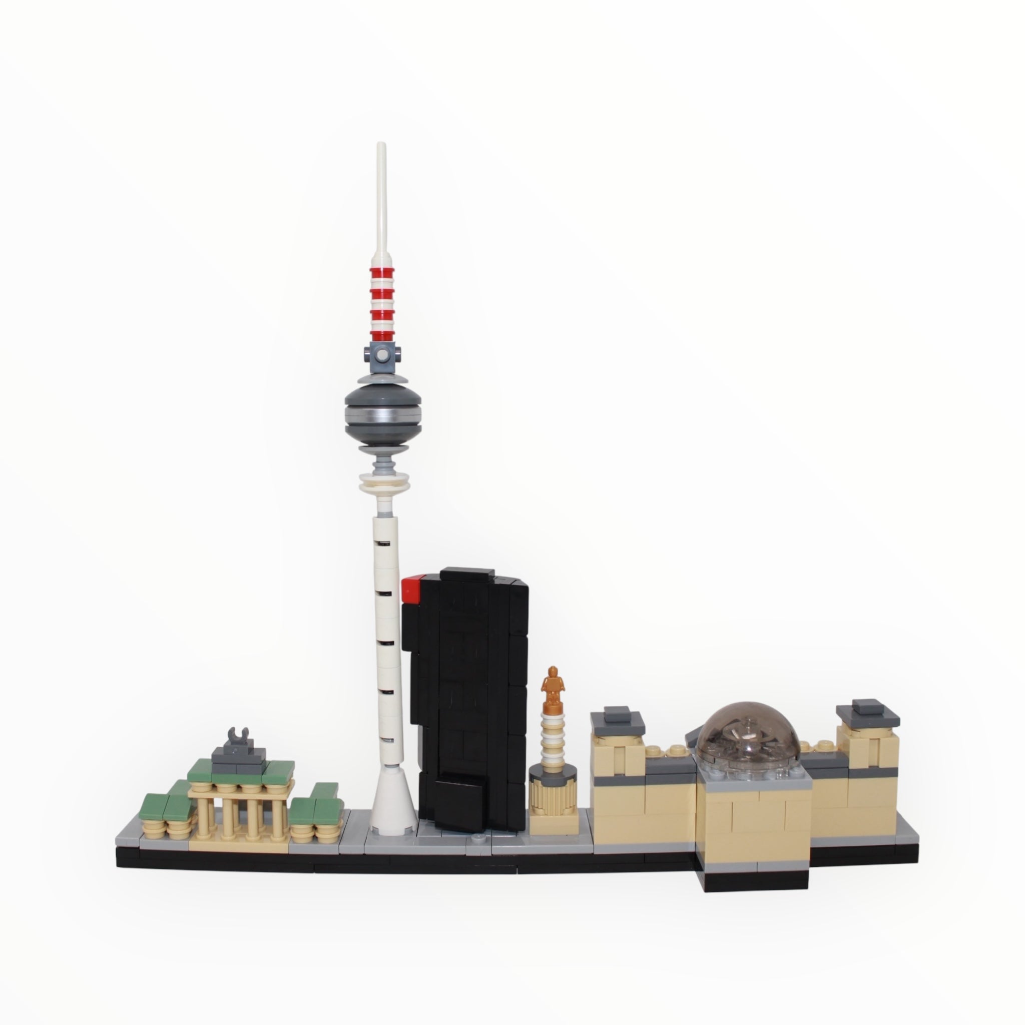 Used Set 21027 Architecture Berlin