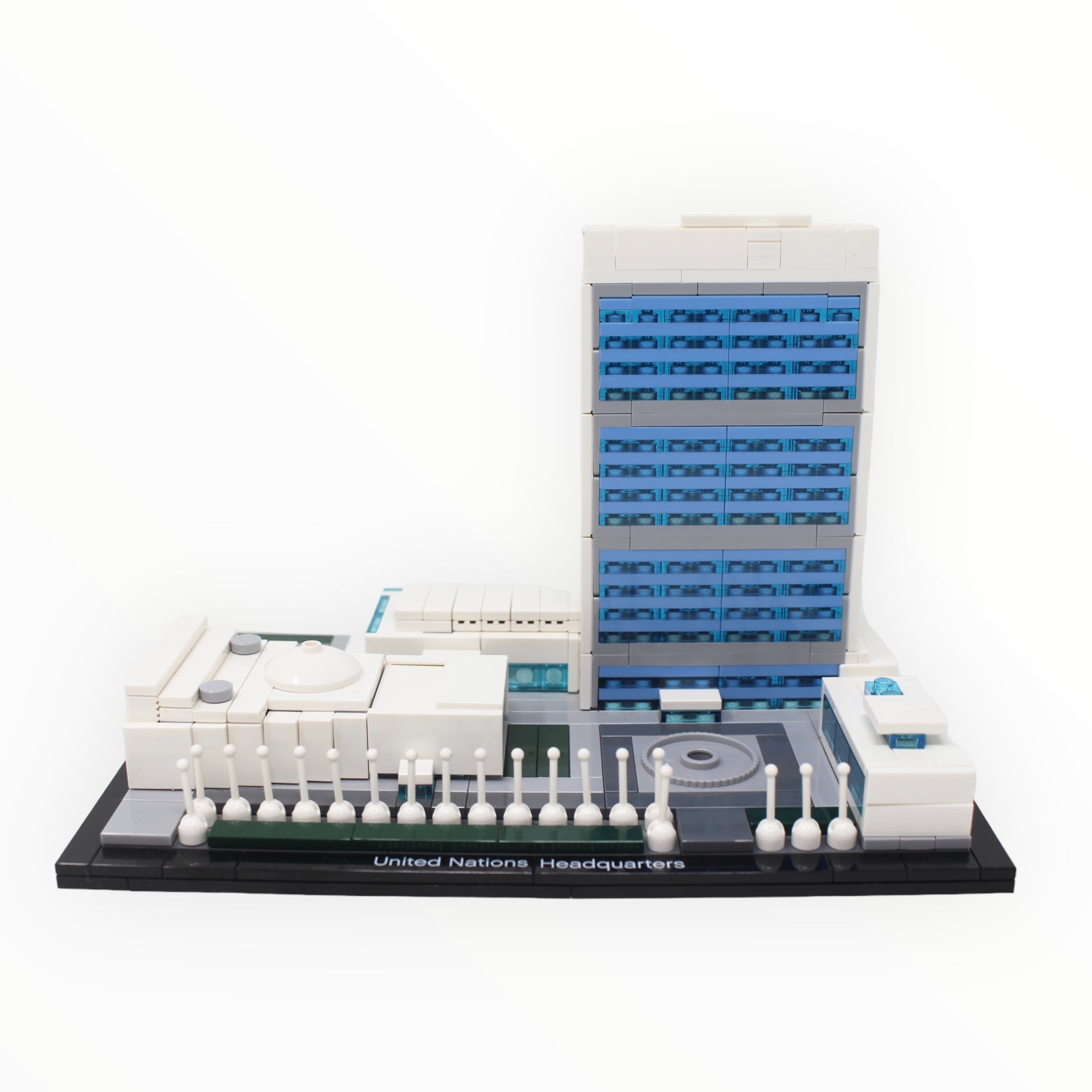 Used Set 21018 Architecture United Nations Headquarters