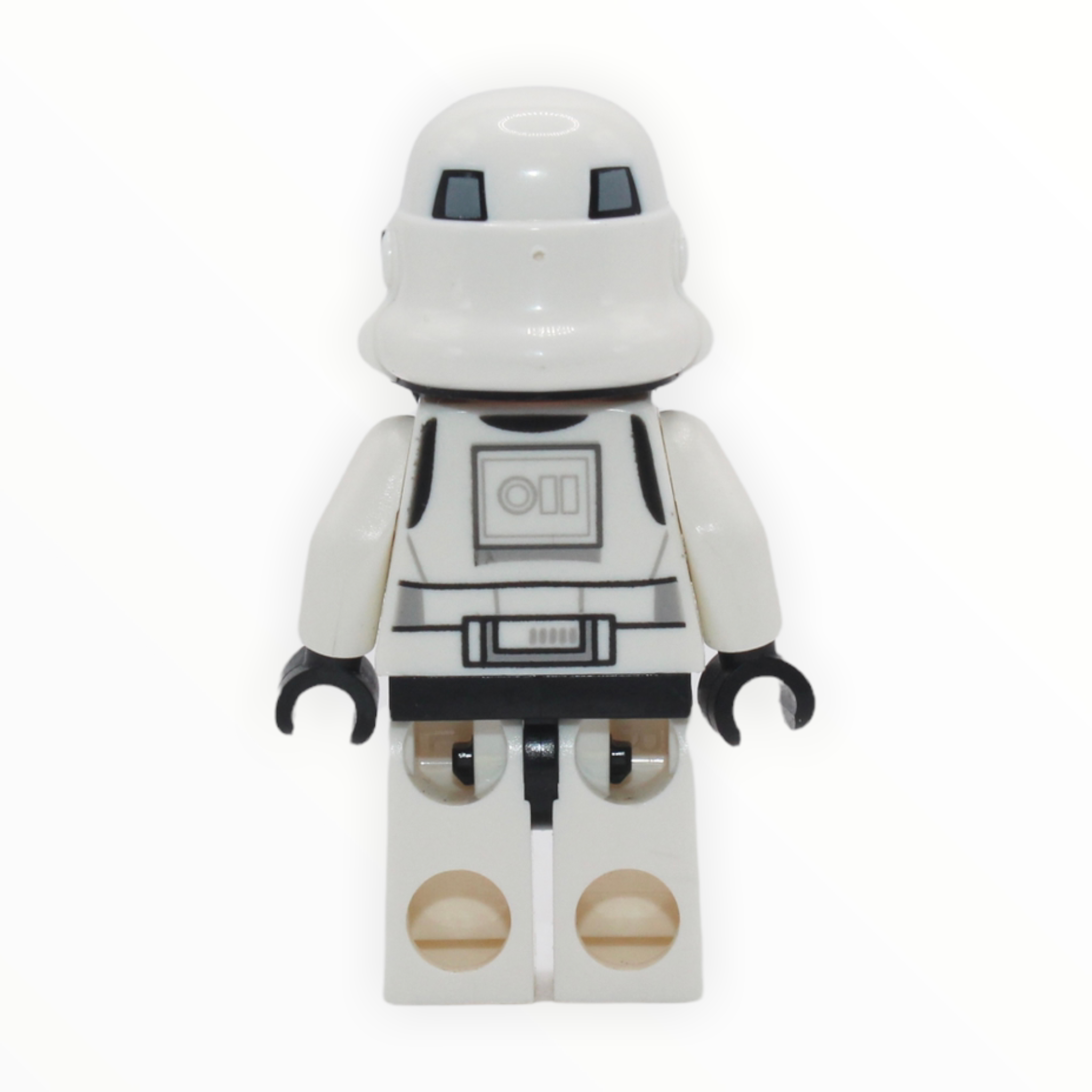 Stormtrooper (dual-molded helmet, gray squares on back, female nougat head)