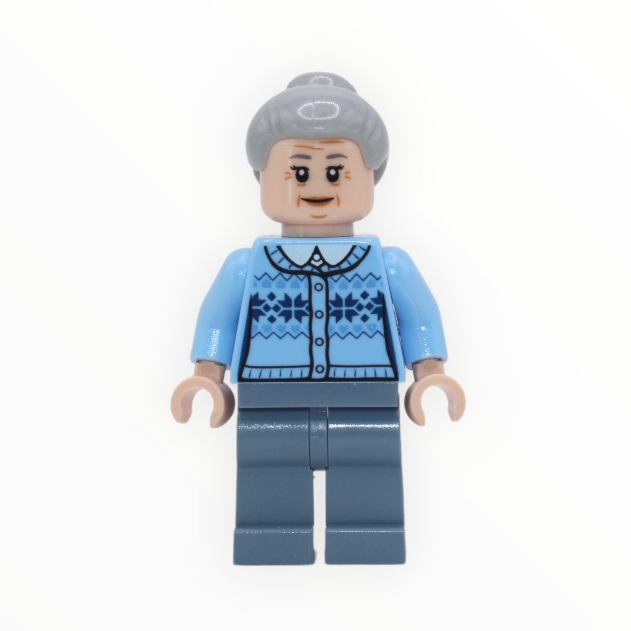 Aunt May (sweater, 2019)