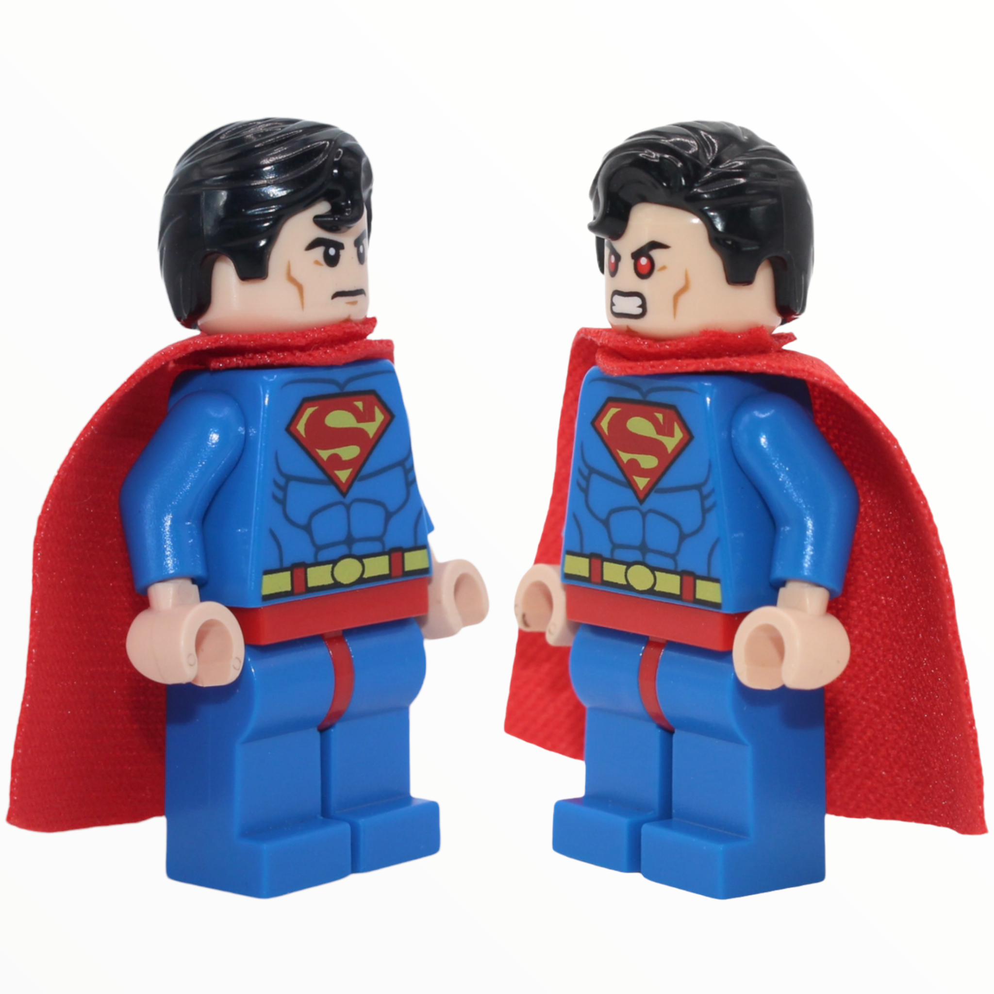 Superman (spongy cape, frown / red eyes)