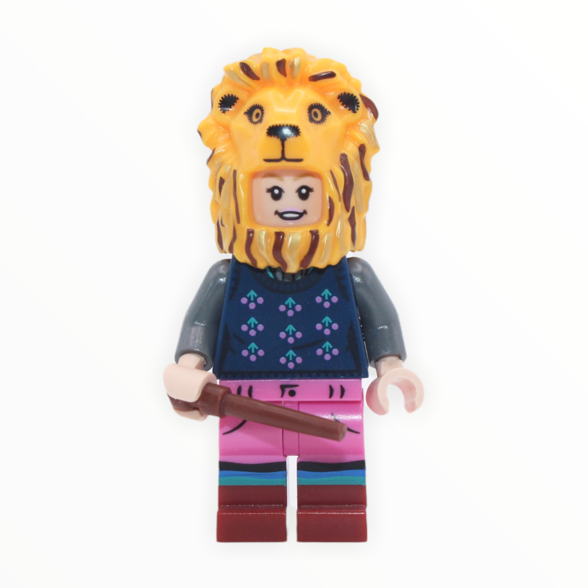 Harry Potter Series 2: Luna Lovegood with Gryffindor headdress