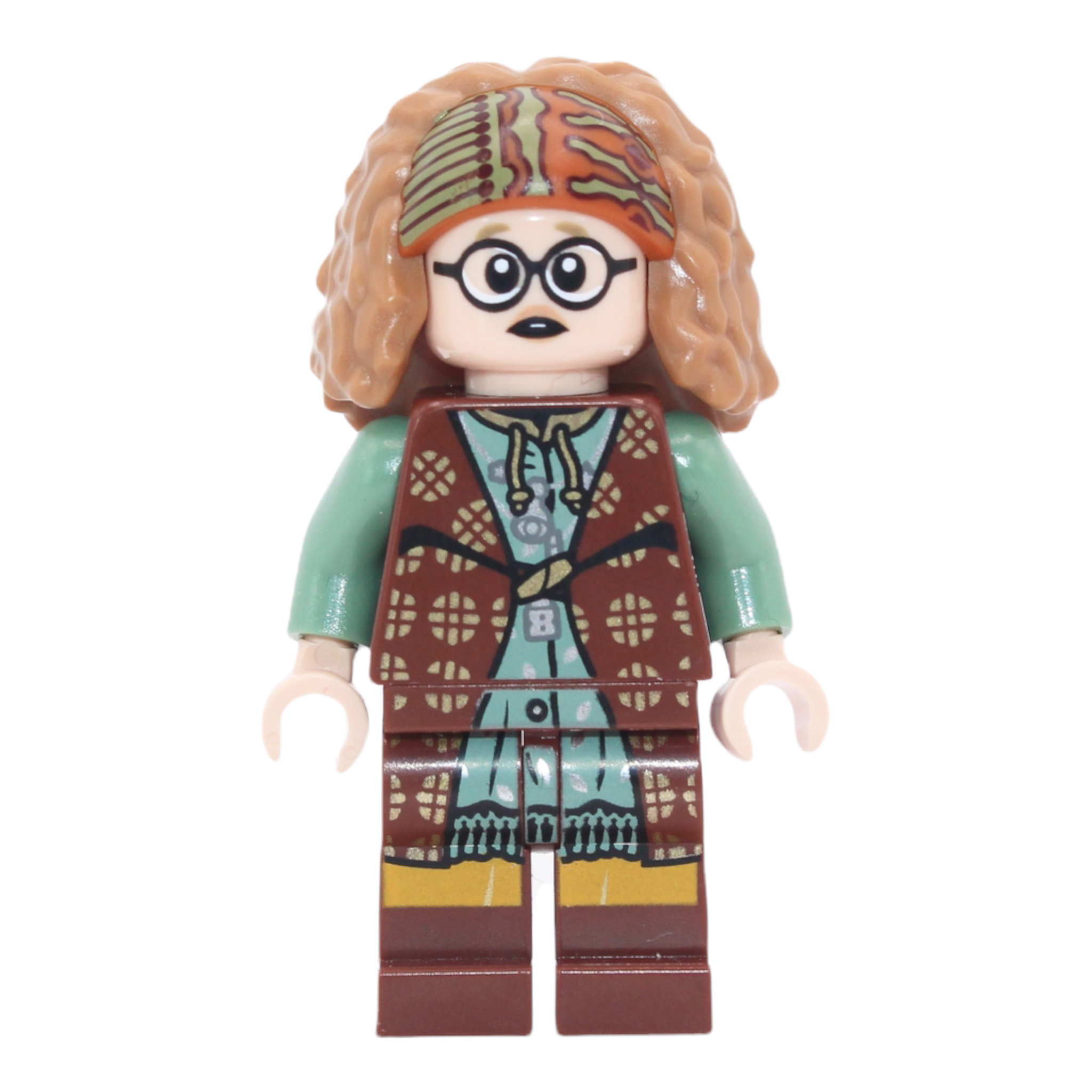 Professor Sybill Trelawney (reddish brown and sand green robes, 2022)