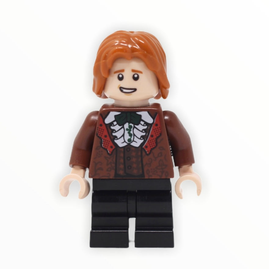 Ron Weasley (brown suit, shirt with ruffle, black medium legs)