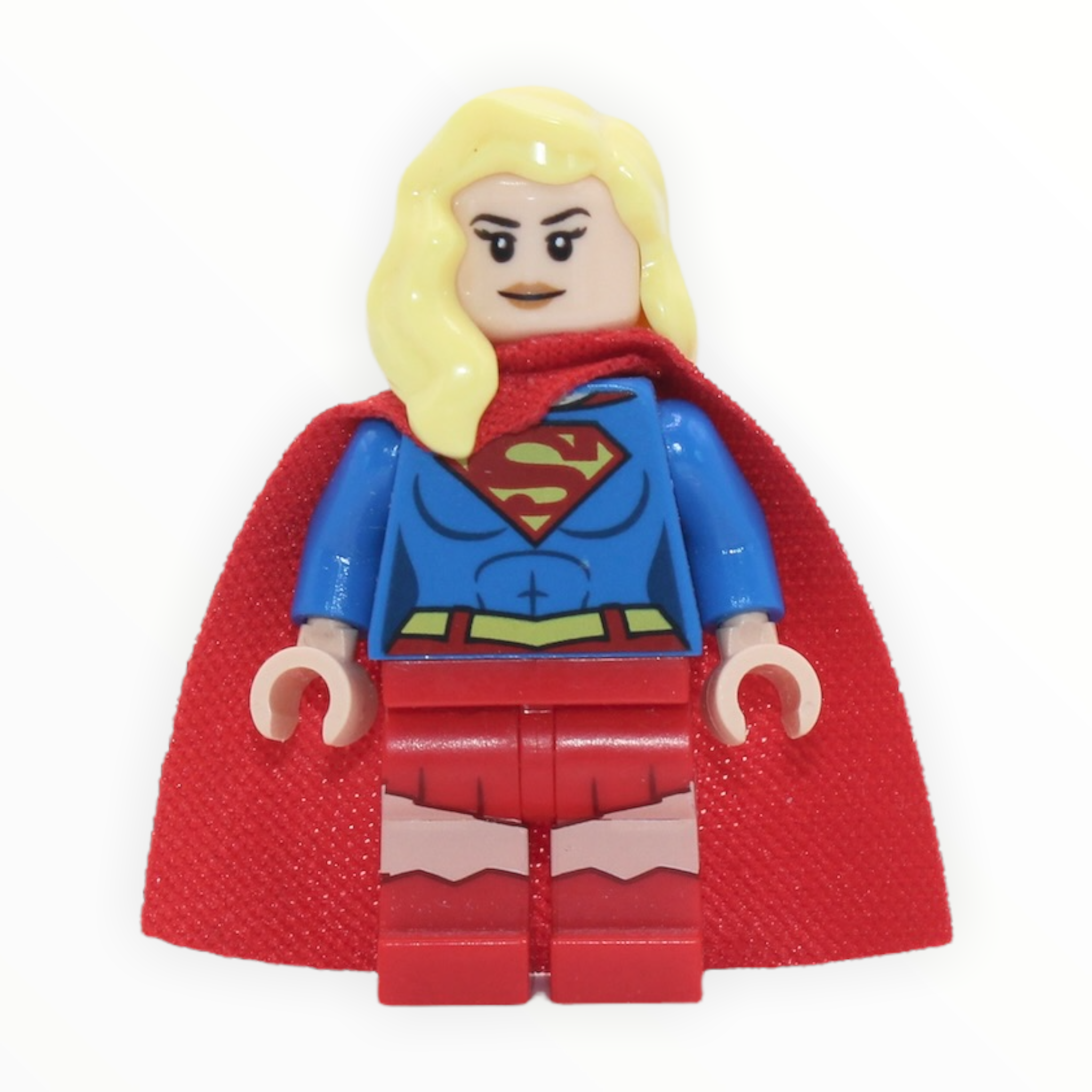 Supergirl (hair over shoulder, spongy cape, 2015)