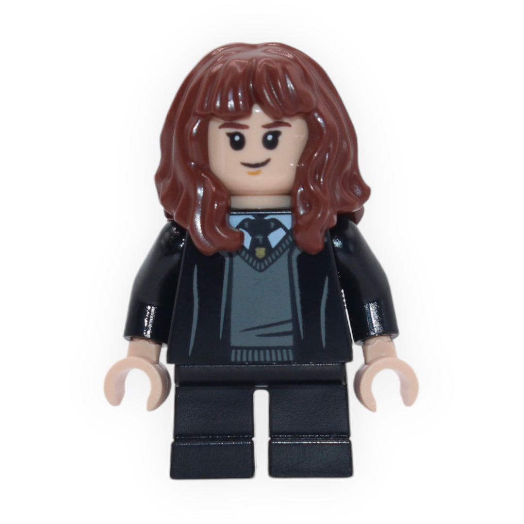 Hermione Granger (Hogwarts robe, black tie with crest, short legs)